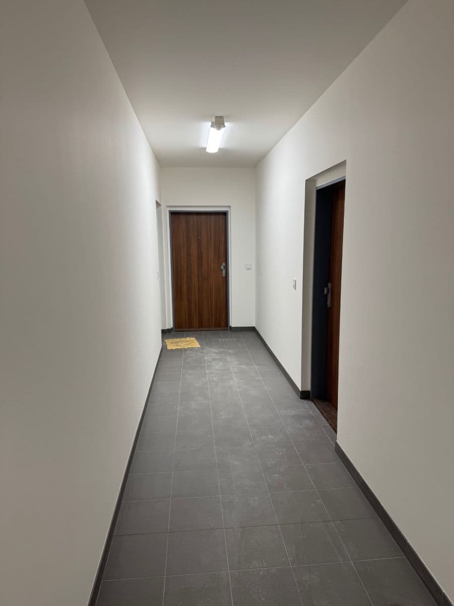 Prodej bytu 2+kk 45 m², Strančická, Praha, Praha Prodej bytu 2+kk 45 m², Strančická, Praha, Praha