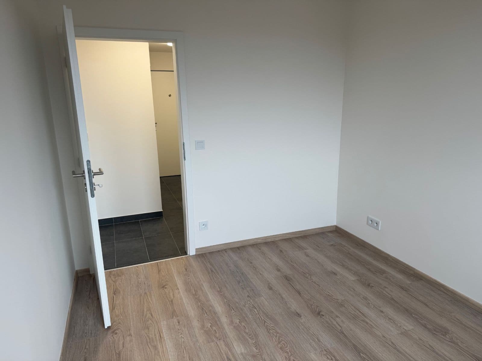 Prodej bytu 2+kk 45 m², Strančická, Praha, Praha Prodej bytu 2+kk 45 m², Strančická, Praha, Praha