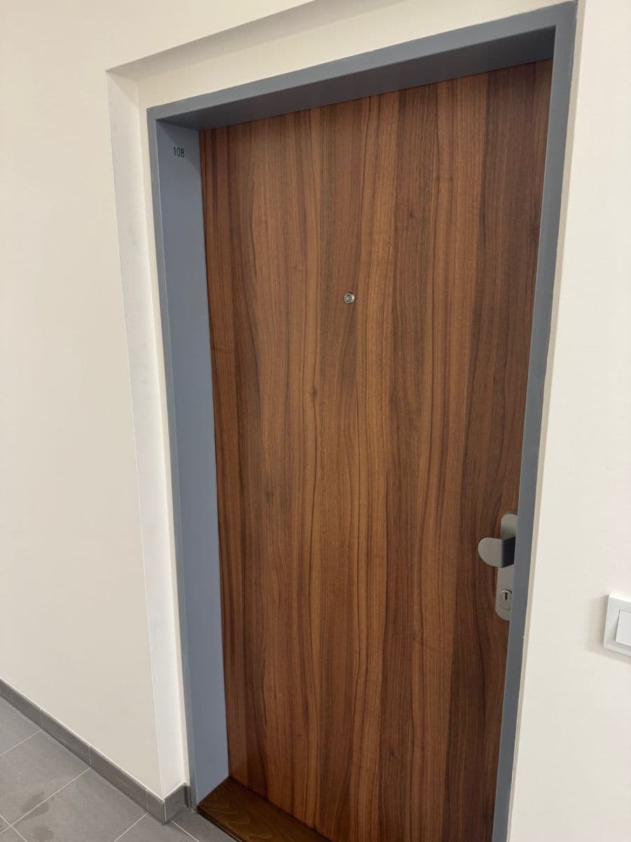 Prodej bytu 2+kk 45 m², Strančická, Praha, Praha Prodej bytu 2+kk 45 m², Strančická, Praha, Praha