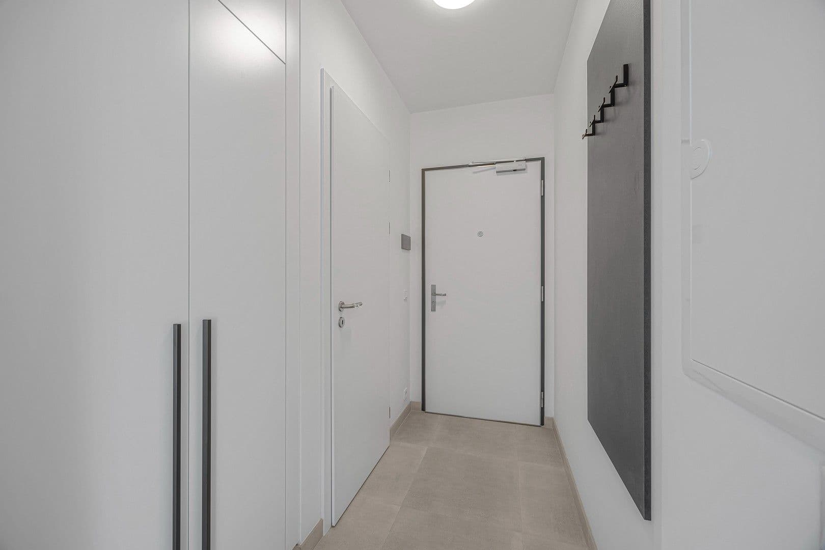 Pronájem bytu 1+kk 34 m², Hodkovická, Praha, Praha Pronájem bytu 1+kk 34 m², Hodkovická, Praha, Praha