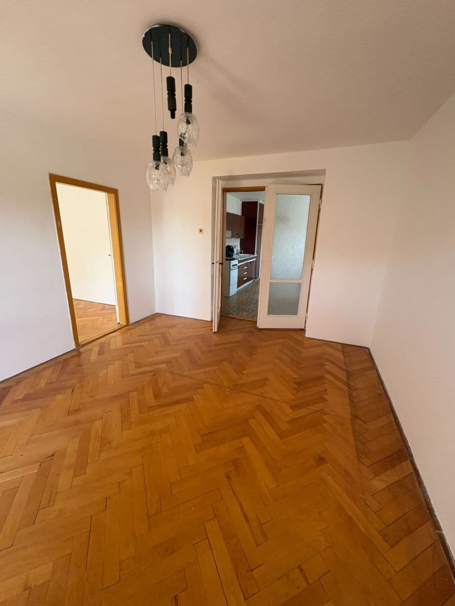 Prodej bytu 2+1 50 m², Tyršova, Chropyně, Zlínský kraj Prodej bytu 2+1 50 m², Tyršova, Chropyně, Zlínský kraj