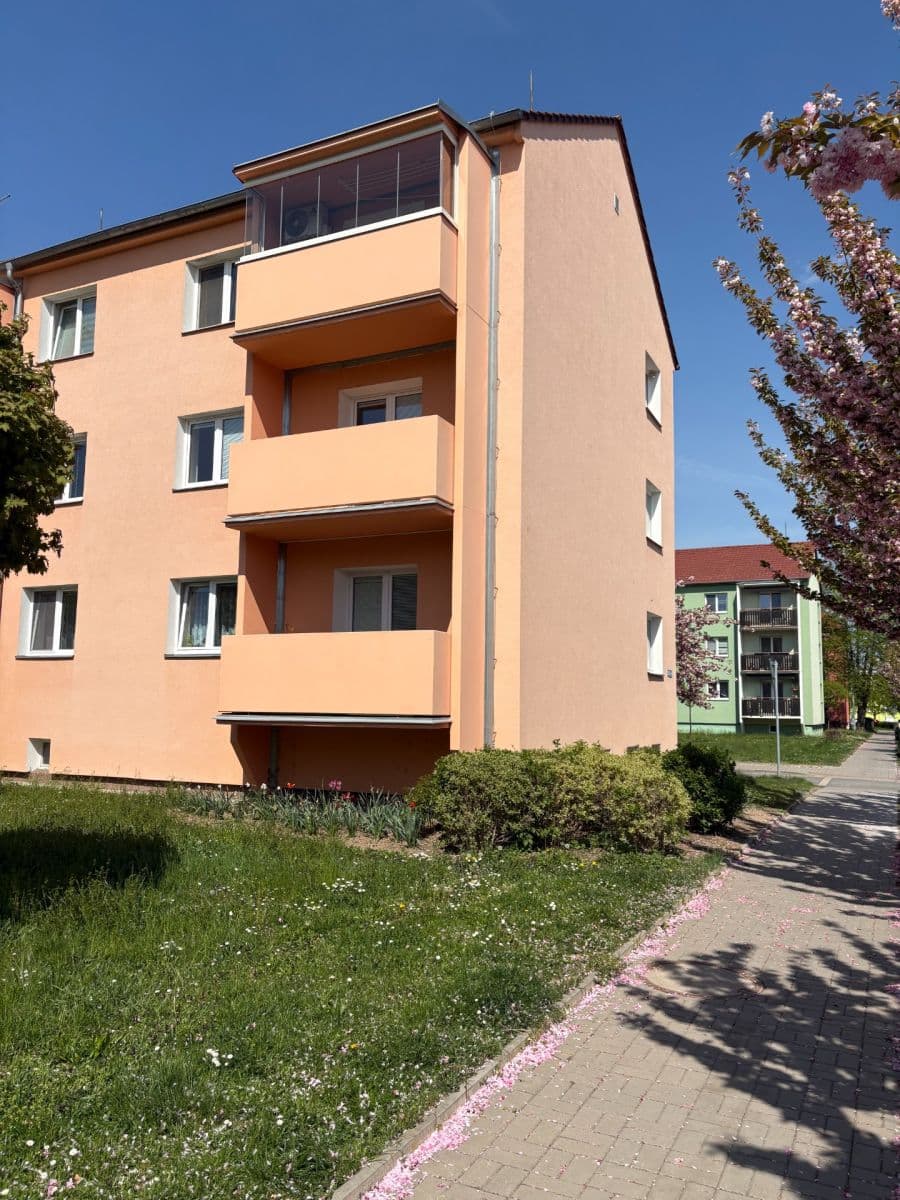Prodej bytu 2+1 50 m², Tyršova, Chropyně, Zlínský kraj Prodej bytu 2+1 50 m², Tyršova, Chropyně, Zlínský kraj