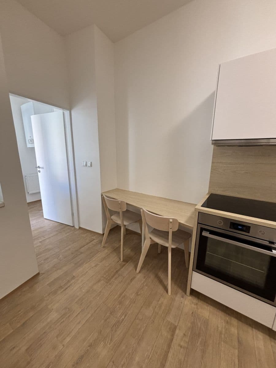 Pronájem bytu 2+1 65 m², Rumiště, Brno, Jihomoravský kraj Pronájem bytu 2+1 65 m², Rumiště, Brno, Jihomoravský kraj