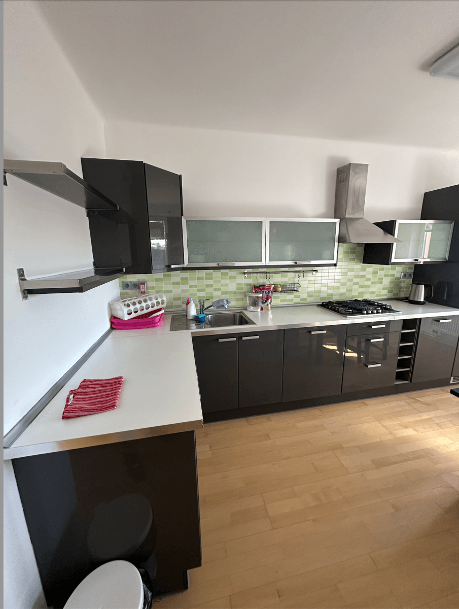 Pronájem bytu 2+1 60 m², Nad Šutkou, Praha, Praha Pronájem bytu 2+1 60 m², Nad Šutkou, Praha, Praha