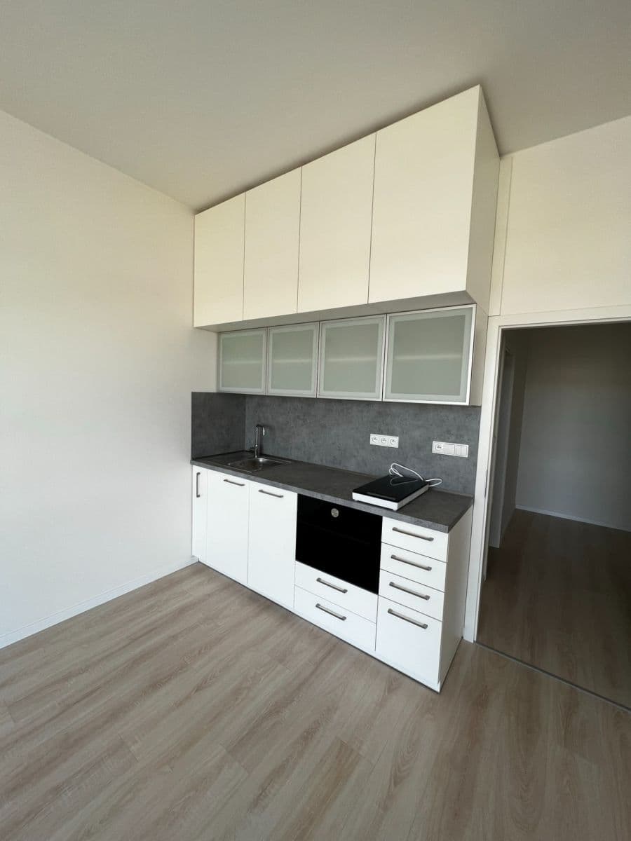 Prodej bytu 1+kk 31 m², Poděbradská, Praha, Praha Prodej bytu 1+kk 31 m², Poděbradská, Praha, Praha