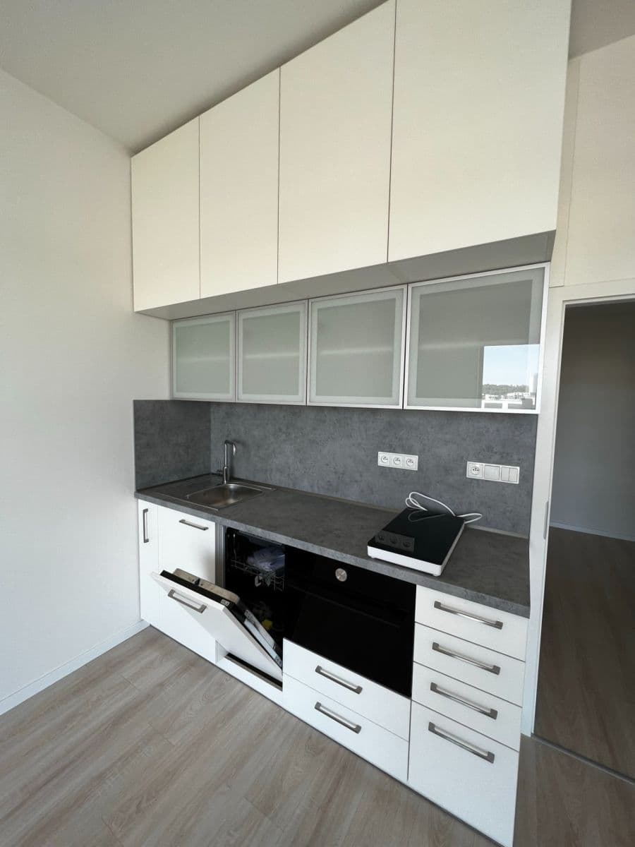 Prodej bytu 1+kk 31 m², Poděbradská, Praha, Praha Prodej bytu 1+kk 31 m², Poděbradská, Praha, Praha