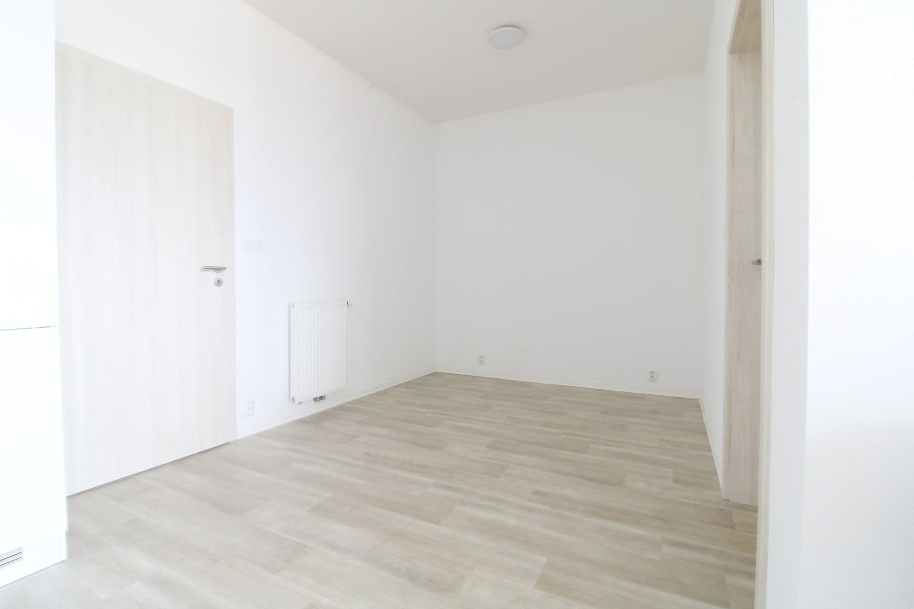 Pronájem bytu 2+kk 49 m², Plovární, Plzeň, Plzeňský kraj Pronájem bytu 2+kk 49 m², Plovární, Plzeň, Plzeňský kraj