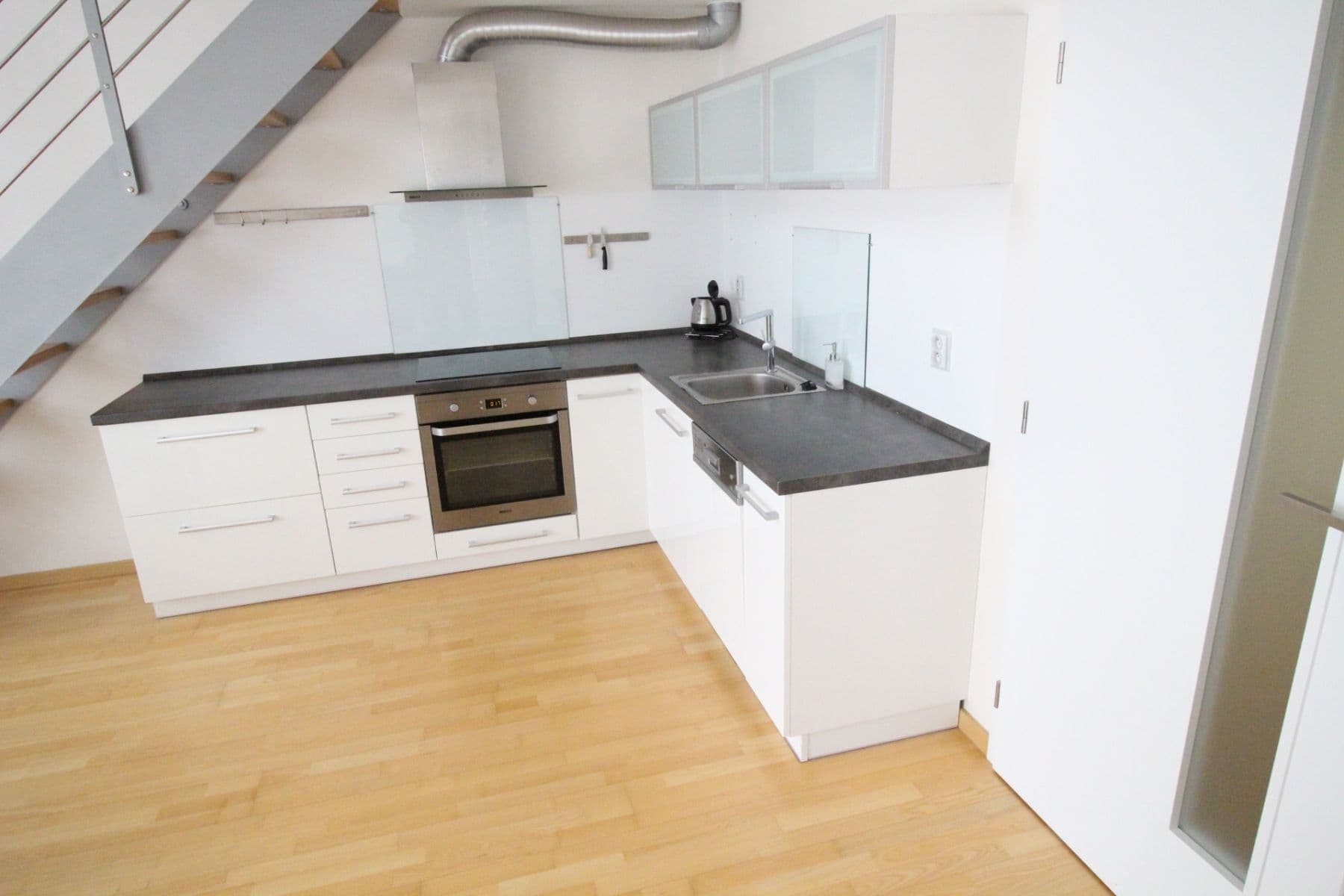 Pronájem bytu 2+kk 45 m², U libeňského pivovaru, Praha, Praha Pronájem bytu 2+kk 45 m², U libeňského pivovaru, Praha, Praha