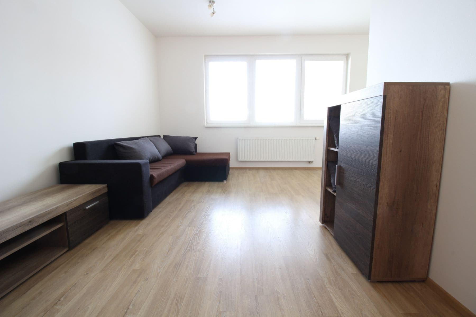 Pronájem bytu 1+kk 37 m², Chlebovická, Praha, Praha Pronájem bytu 1+kk 37 m², Chlebovická, Praha, Praha