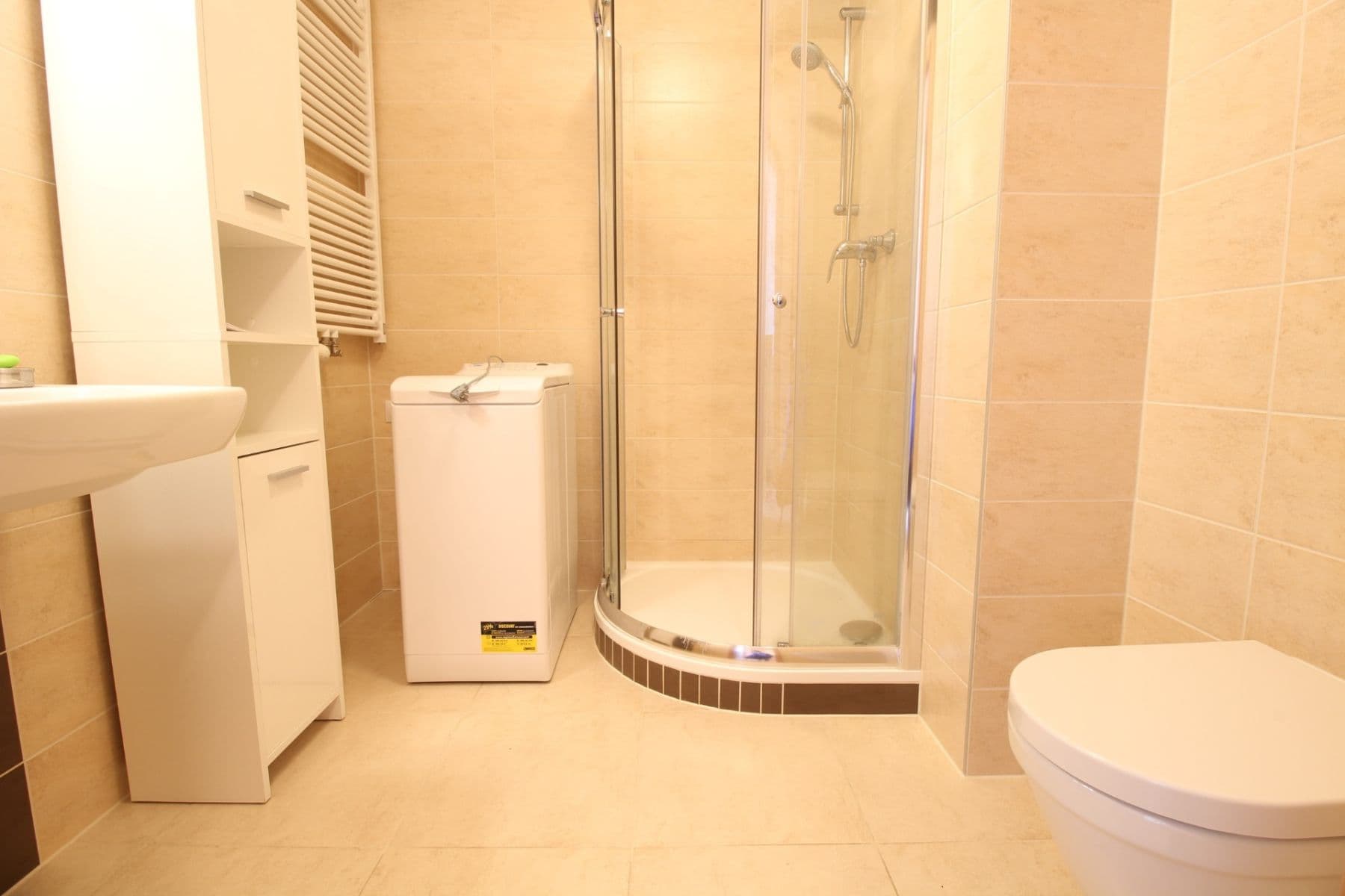 Pronájem bytu 1+kk 37 m², Chlebovická, Praha, Praha Pronájem bytu 1+kk 37 m², Chlebovická, Praha, Praha