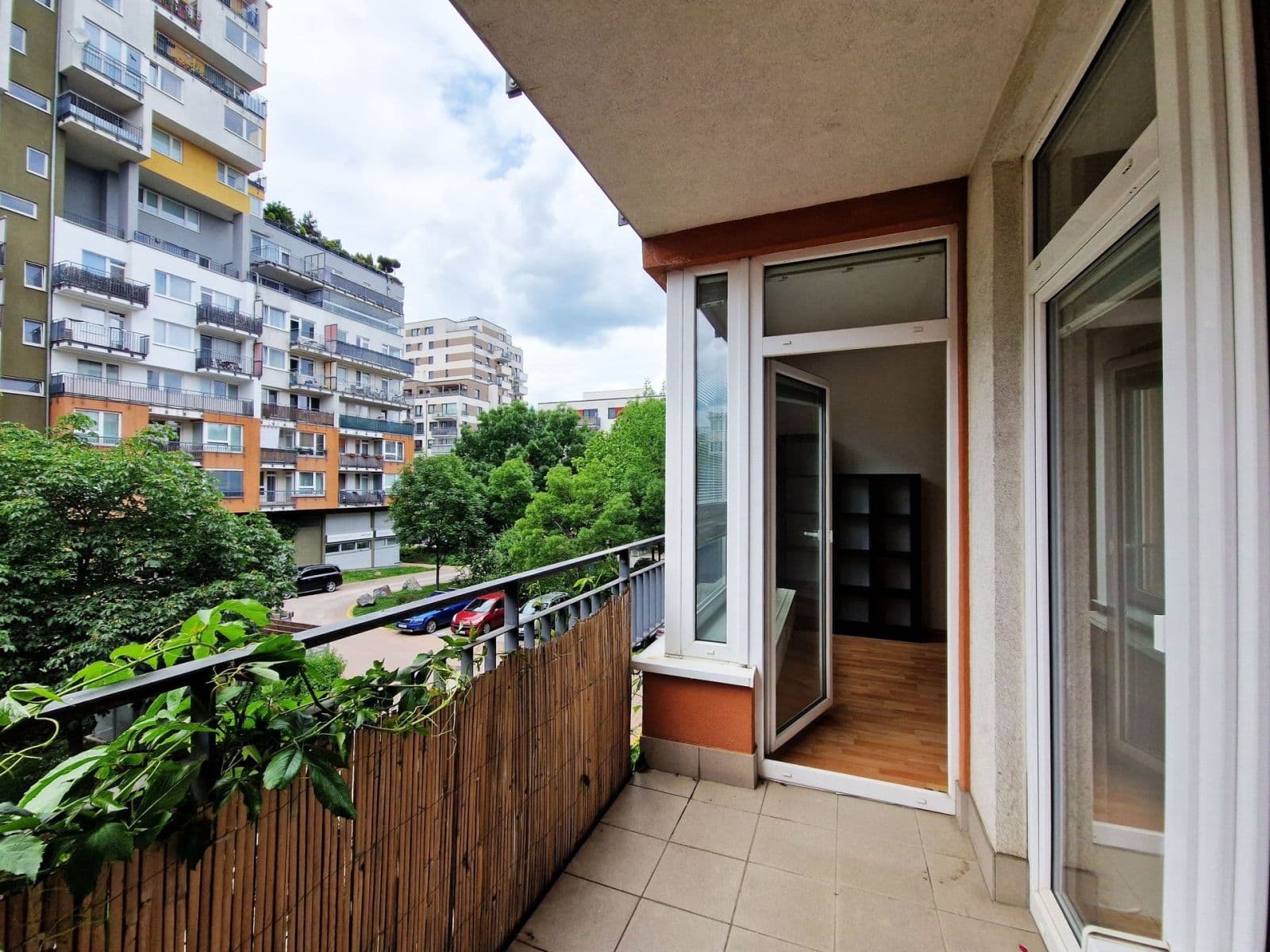 Pronájem bytu 2+kk 51 m², Pod Harfou, Praha, Praha Pronájem bytu 2+kk 51 m², Pod Harfou, Praha, Praha