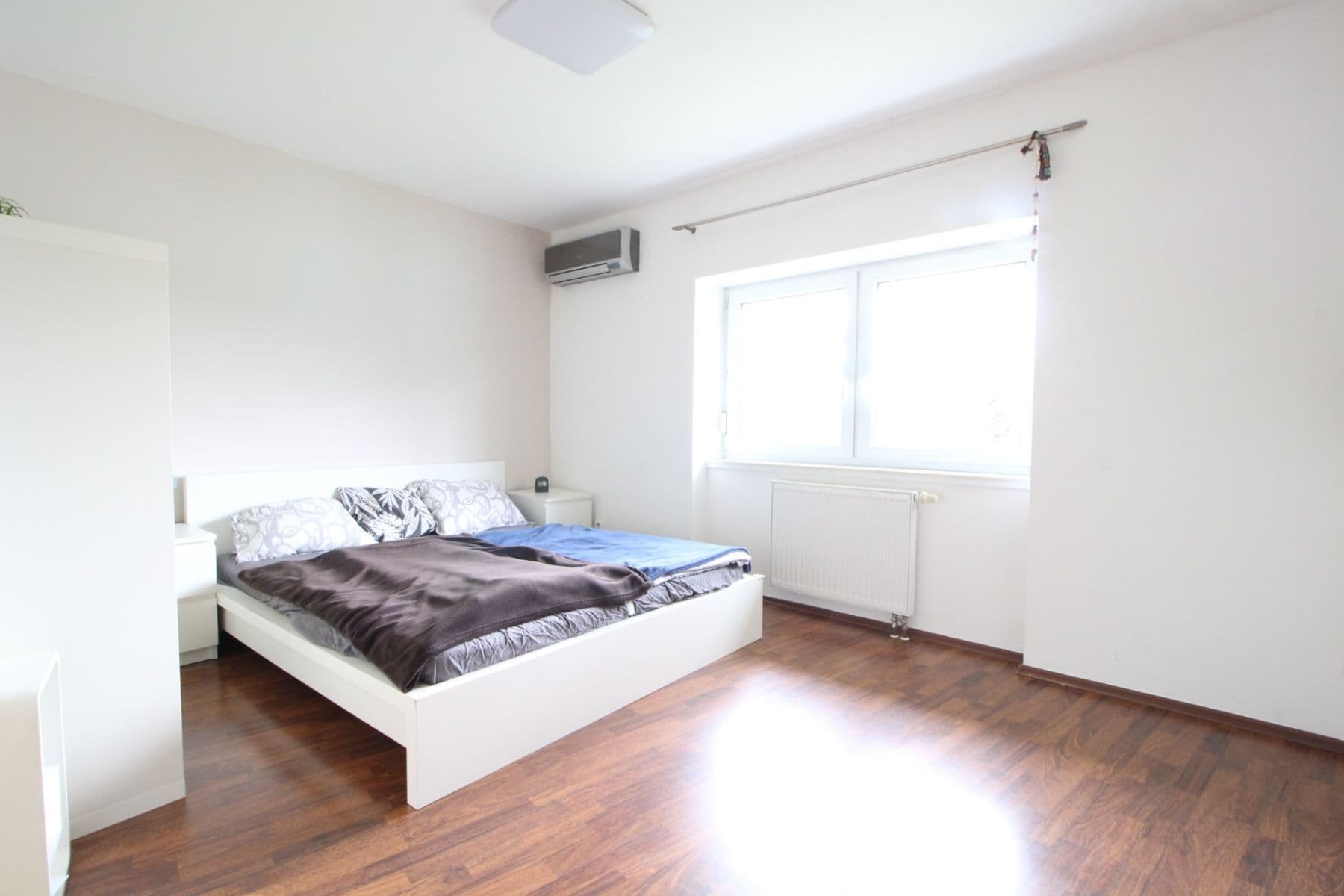 Pronájem bytu 3+kk 111 m², Za zahradami, Praha, Praha Pronájem bytu 3+kk 111 m², Za zahradami, Praha, Praha