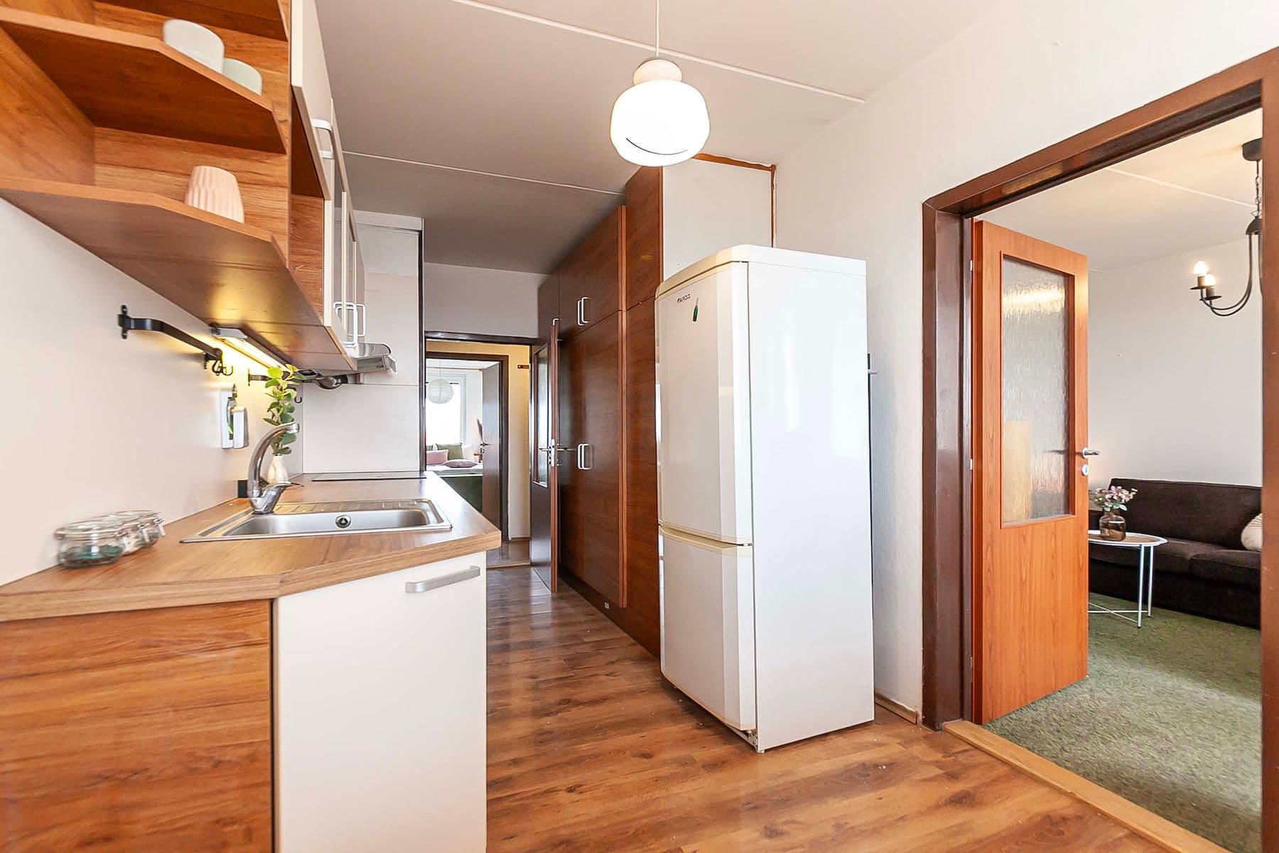 Prodej bytu 3+1 65 m², Krynická, Praha, Praha Prodej bytu 3+1 65 m², Krynická, Praha, Praha