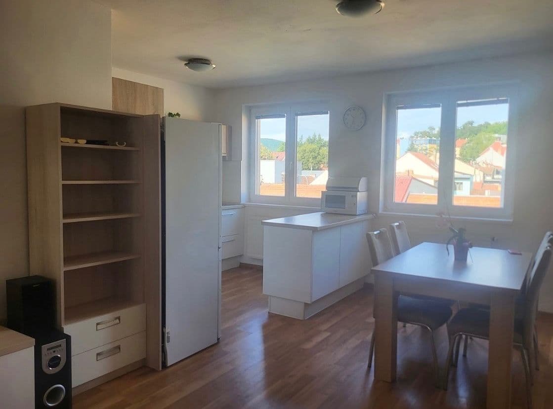 Pronájem bytu 3+1 75 m², Královopolská, Brno, Jihomoravský kraj Pronájem bytu 3+1 75 m², Královopolská, Brno, Jihomoravský kraj