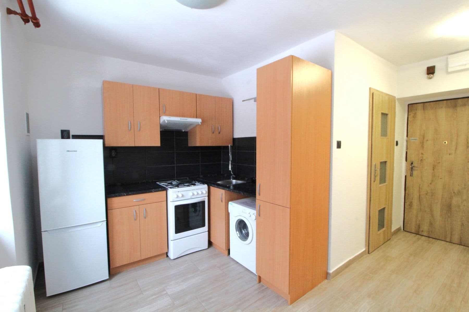 Pronájem bytu 1+1 32 m², Sevastopolská, Kladno, Středočeský kraj Pronájem bytu 1+1 32 m², Sevastopolská, Kladno, Středočeský kraj