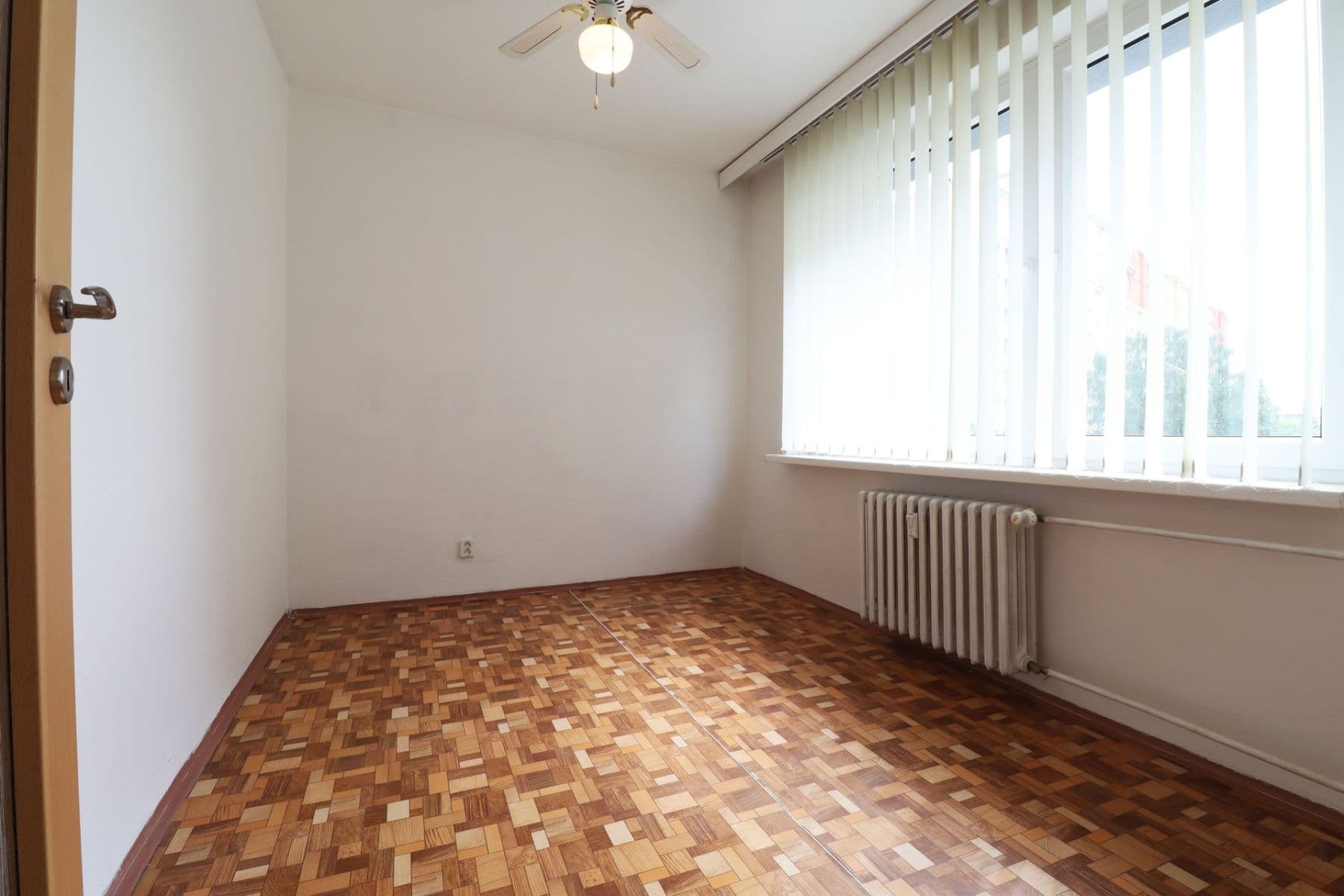 Pronájem bytu 3+1 66 m², Křivoklátská, Praha, Praha Pronájem bytu 3+1 66 m², Křivoklátská, Praha, Praha