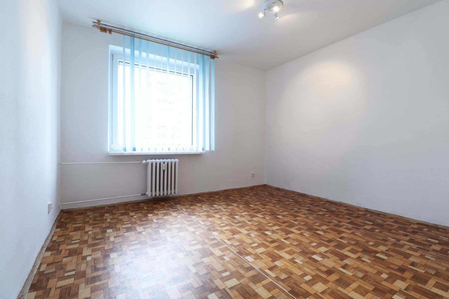 Pronájem bytu 3+1 66 m², Křivoklátská, Praha, Praha Pronájem bytu 3+1 66 m², Křivoklátská, Praha, Praha