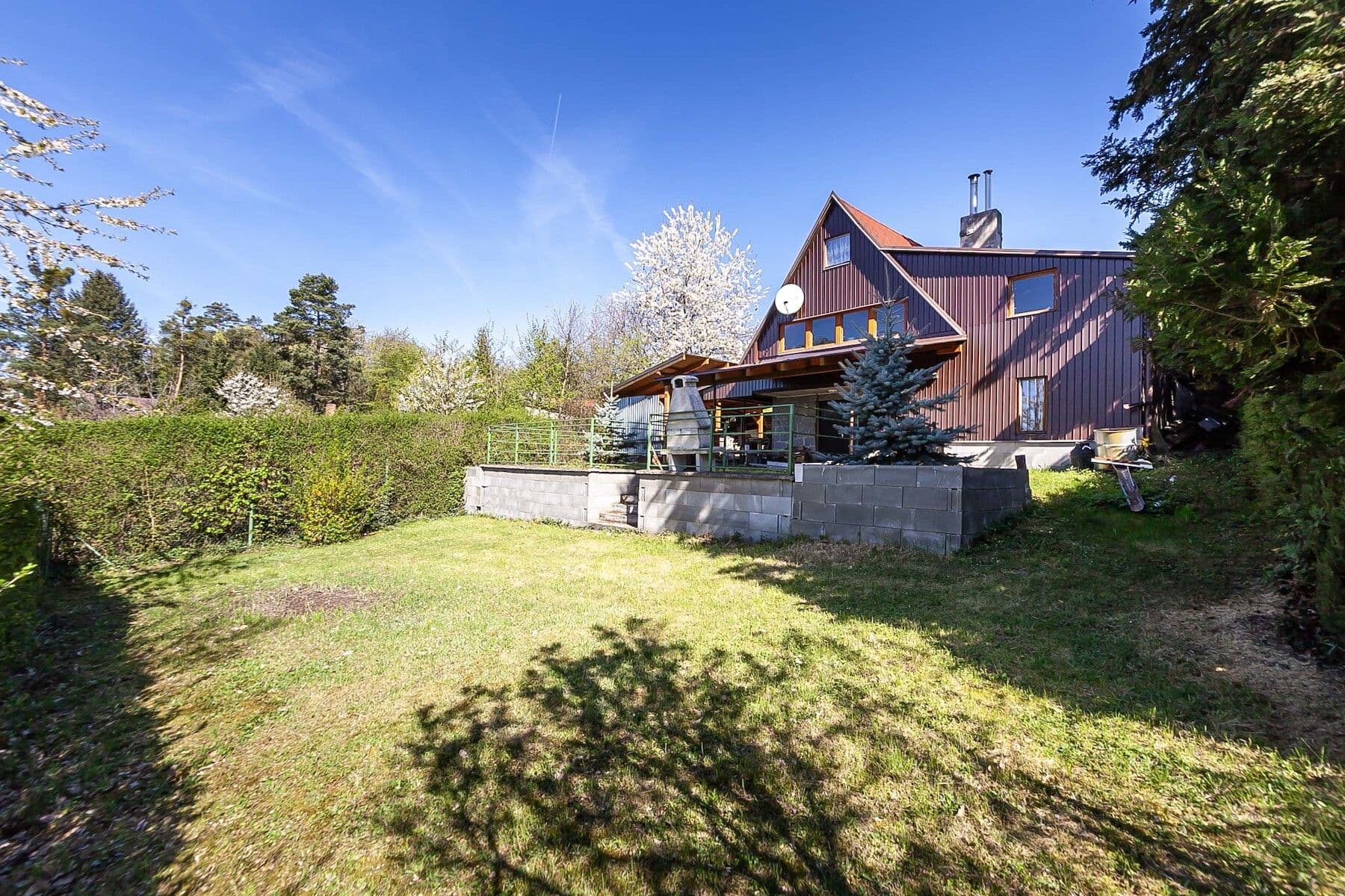 Prodej chaty, chalupy 126 m², pozemek 429 m², Rabyně, Středočeský kraj Prodej chaty, chalupy 126 m², pozemek 429 m², Rabyně, Středočeský kraj