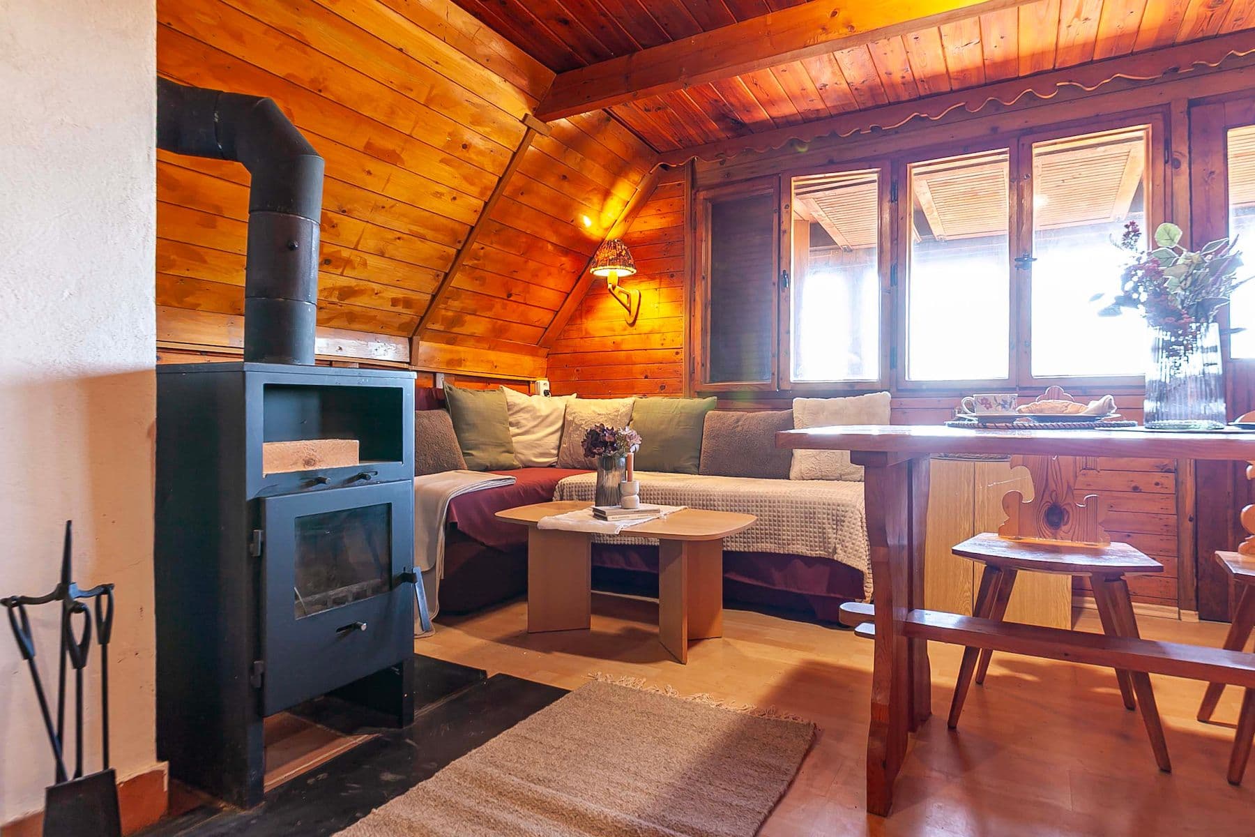Prodej chaty, chalupy 126 m², pozemek 429 m², Rabyně, Středočeský kraj Prodej chaty, chalupy 126 m², pozemek 429 m², Rabyně, Středočeský kraj