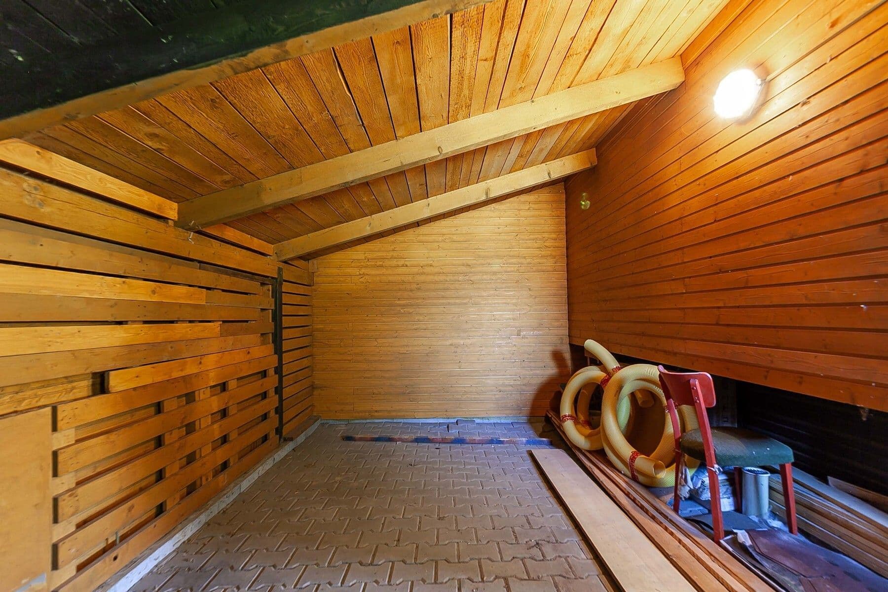 Prodej chaty, chalupy 126 m², pozemek 429 m², Rabyně, Středočeský kraj Prodej chaty, chalupy 126 m², pozemek 429 m², Rabyně, Středočeský kraj