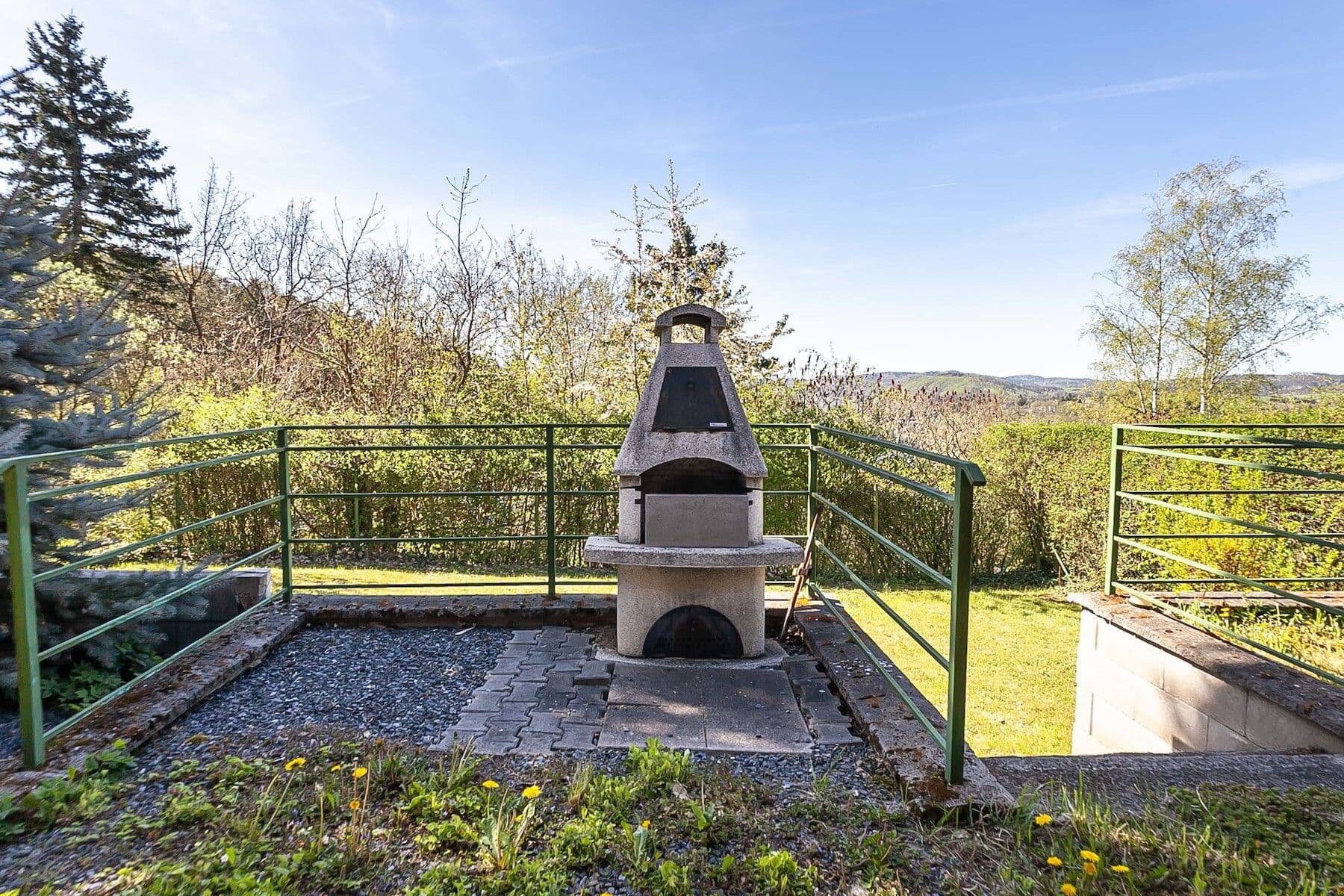 Prodej chaty, chalupy 126 m², pozemek 429 m², Rabyně, Středočeský kraj Prodej chaty, chalupy 126 m², pozemek 429 m², Rabyně, Středočeský kraj