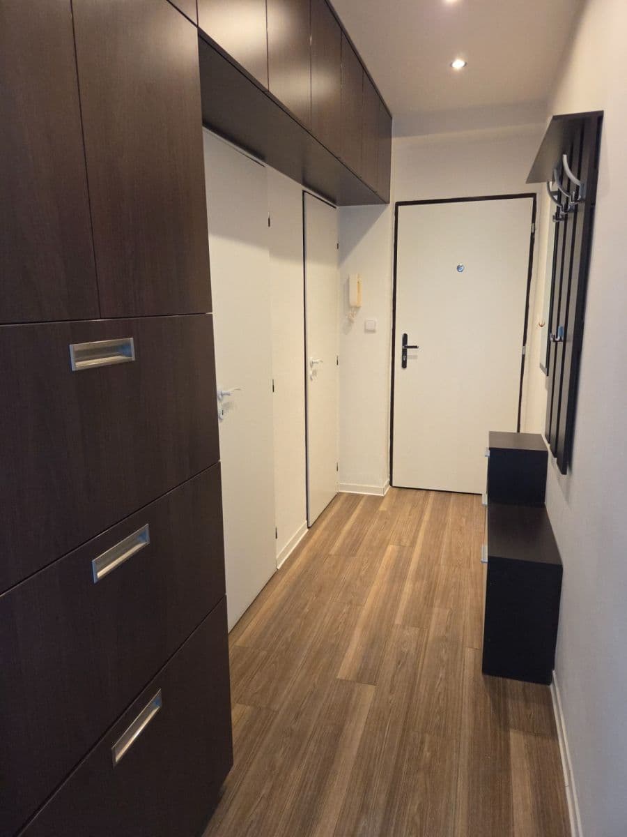 Pronájem bytu 2+kk 51 m², náměstí Na Balabence, Praha, Praha Pronájem bytu 2+kk 51 m², náměstí Na Balabence, Praha, Praha