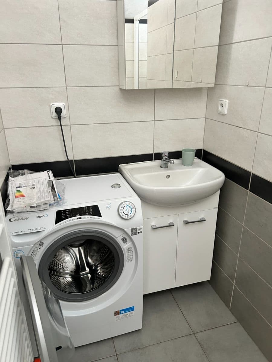 Pronájem bytu 2+1 62 m², Cejl, Brno, Jihomoravský kraj Pronájem bytu 2+1 62 m², Cejl, Brno, Jihomoravský kraj
