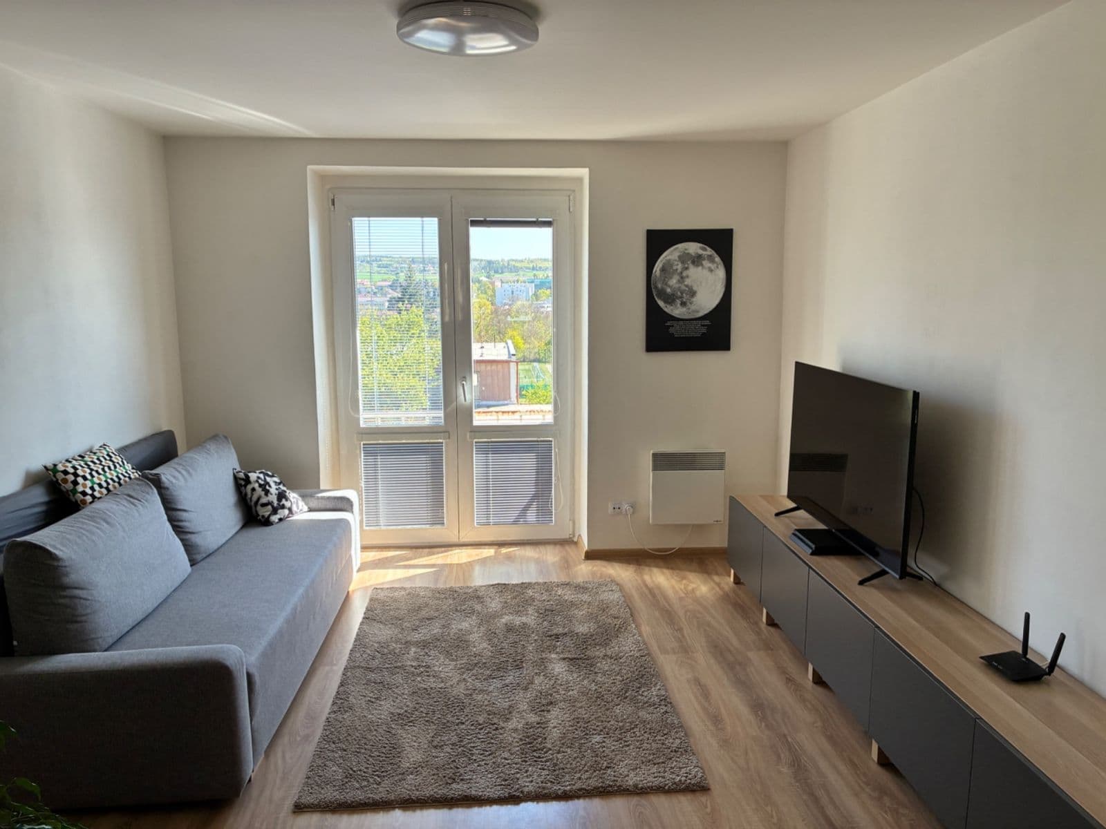 Prodej bytu 2+1 53 m², Lhotecká, Mníšek pod Brdy, Středočeský kraj Prodej bytu 2+1 53 m², Lhotecká, Mníšek pod Brdy, Středočeský kraj
