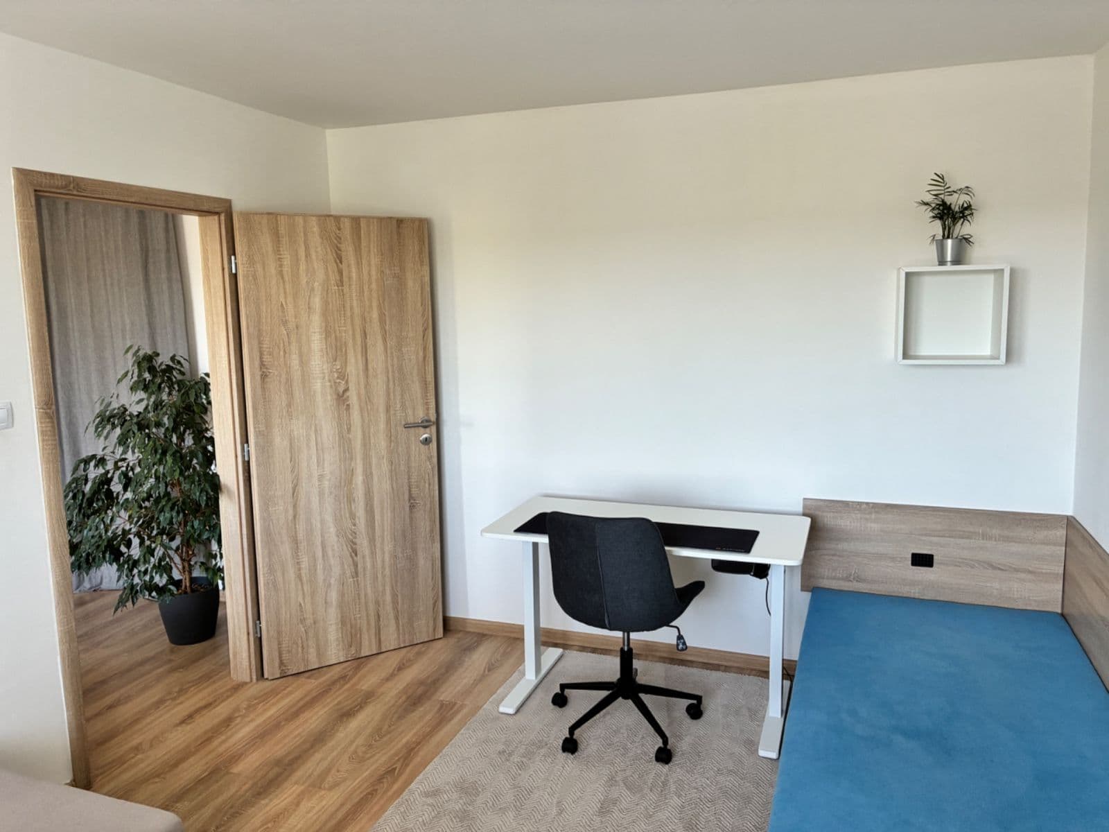 Prodej bytu 2+1 53 m², Lhotecká, Mníšek pod Brdy, Středočeský kraj Prodej bytu 2+1 53 m², Lhotecká, Mníšek pod Brdy, Středočeský kraj