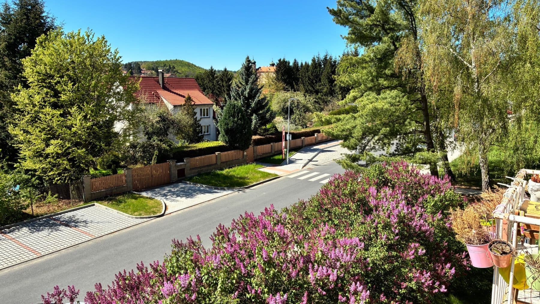 Prodej bytu 2+1 53 m², Lhotecká, Mníšek pod Brdy, Středočeský kraj Prodej bytu 2+1 53 m², Lhotecká, Mníšek pod Brdy, Středočeský kraj