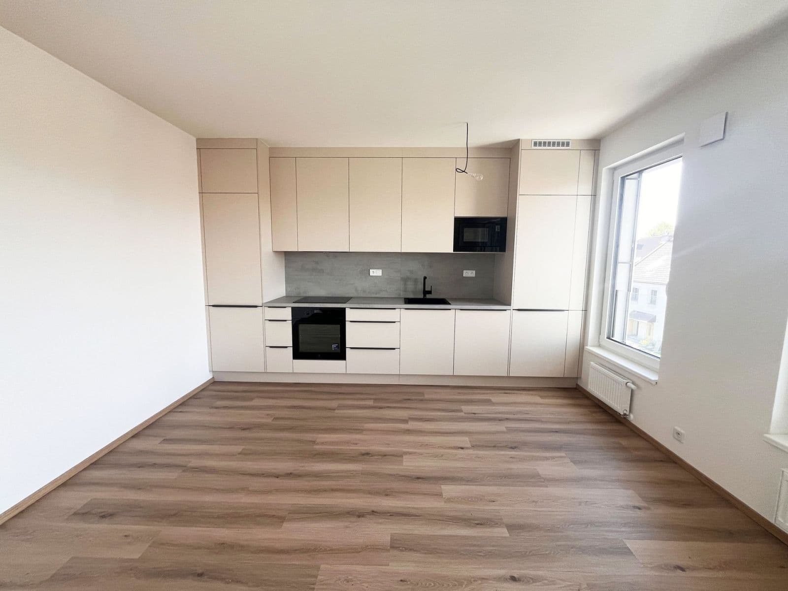 Pronájem bytu 3+kk 72 m², Hodkovická, Praha, Praha Pronájem bytu 3+kk 72 m², Hodkovická, Praha, Praha