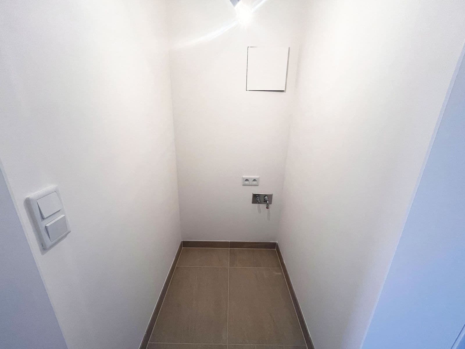 Pronájem bytu 3+kk 72 m², Hodkovická, Praha, Praha Pronájem bytu 3+kk 72 m², Hodkovická, Praha, Praha