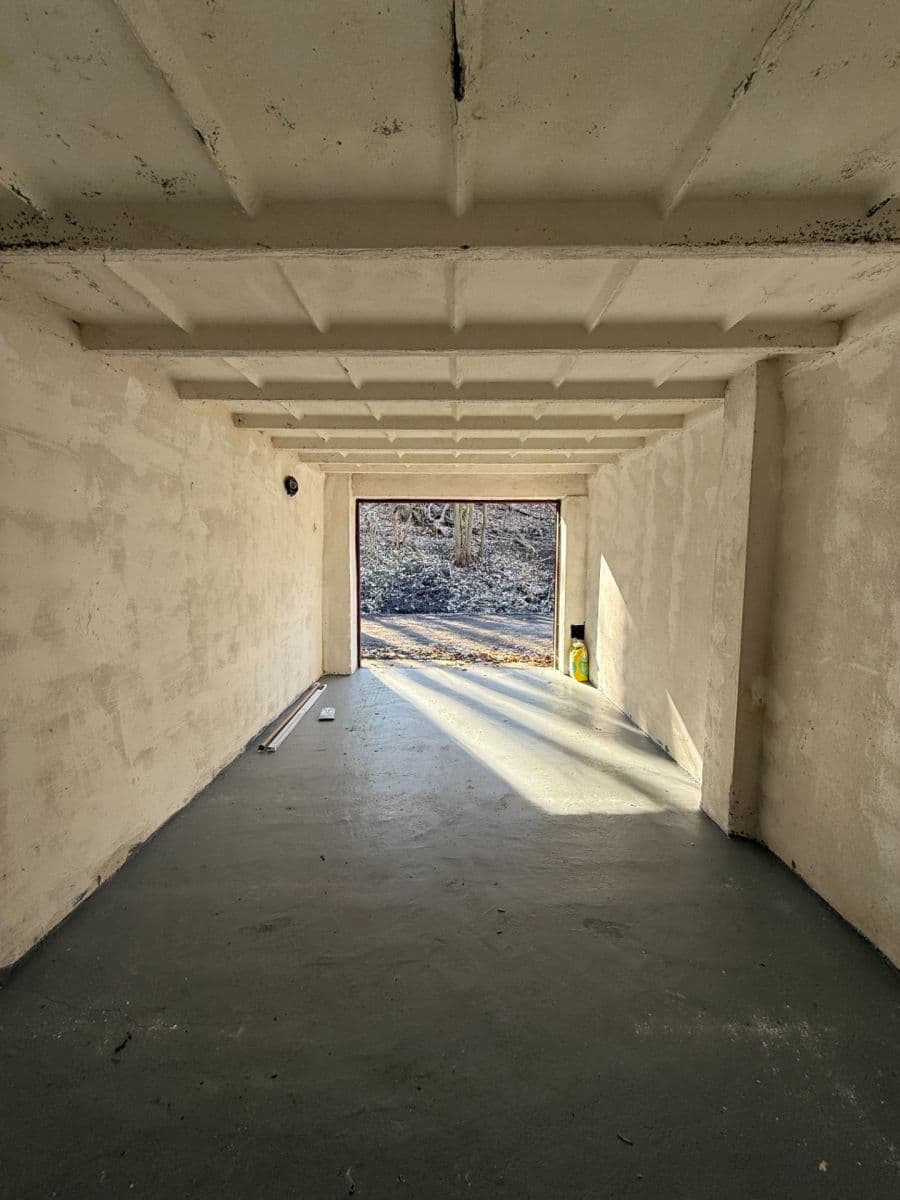 Pronájem garáže 17 m², U Blaženky, Praha, Praha Pronájem garáže 17 m², U Blaženky, Praha, Praha