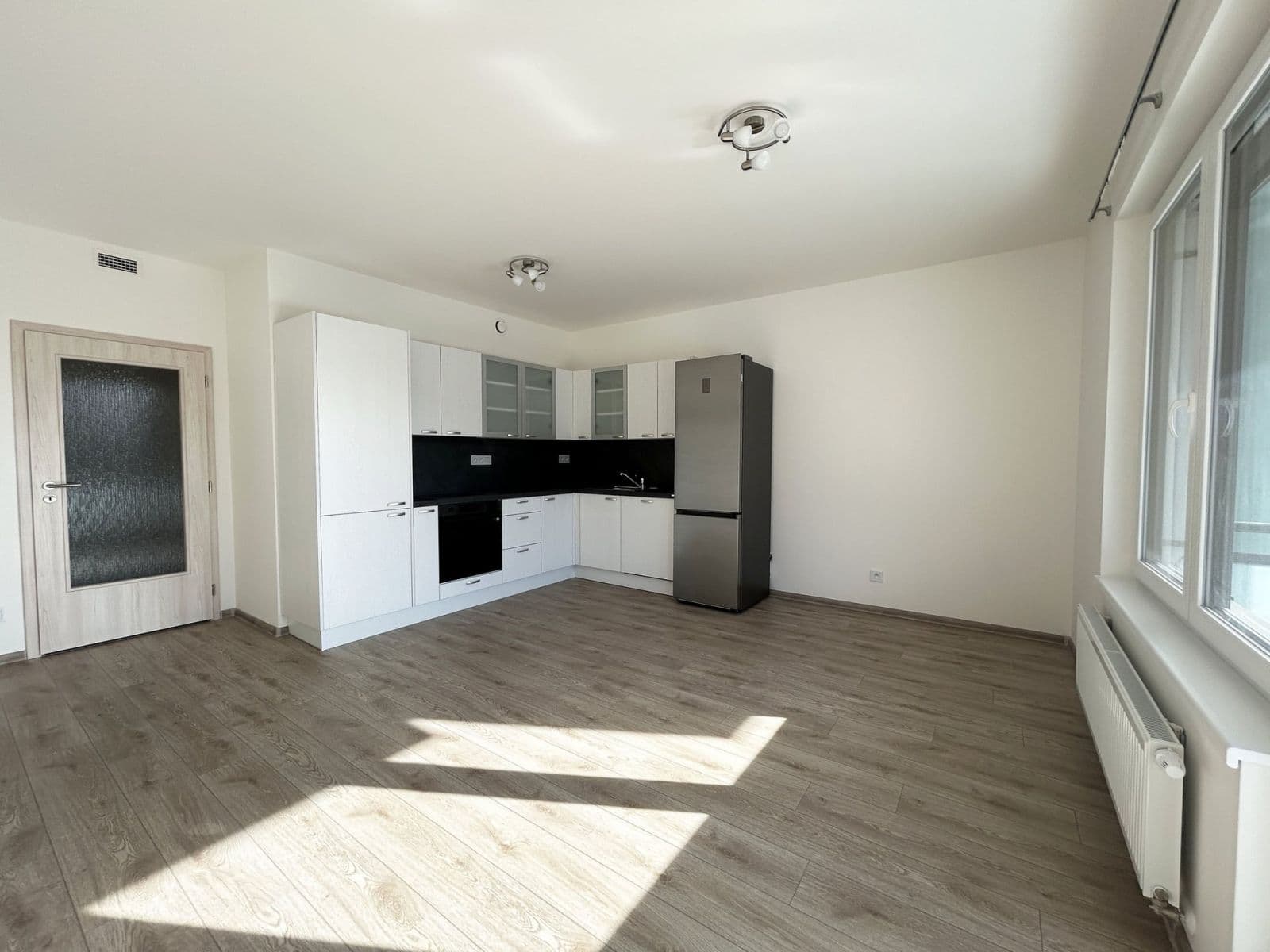 Pronájem bytu 3+kk 72 m², Strančická, Praha, Praha Pronájem bytu 3+kk 72 m², Strančická, Praha, Praha
