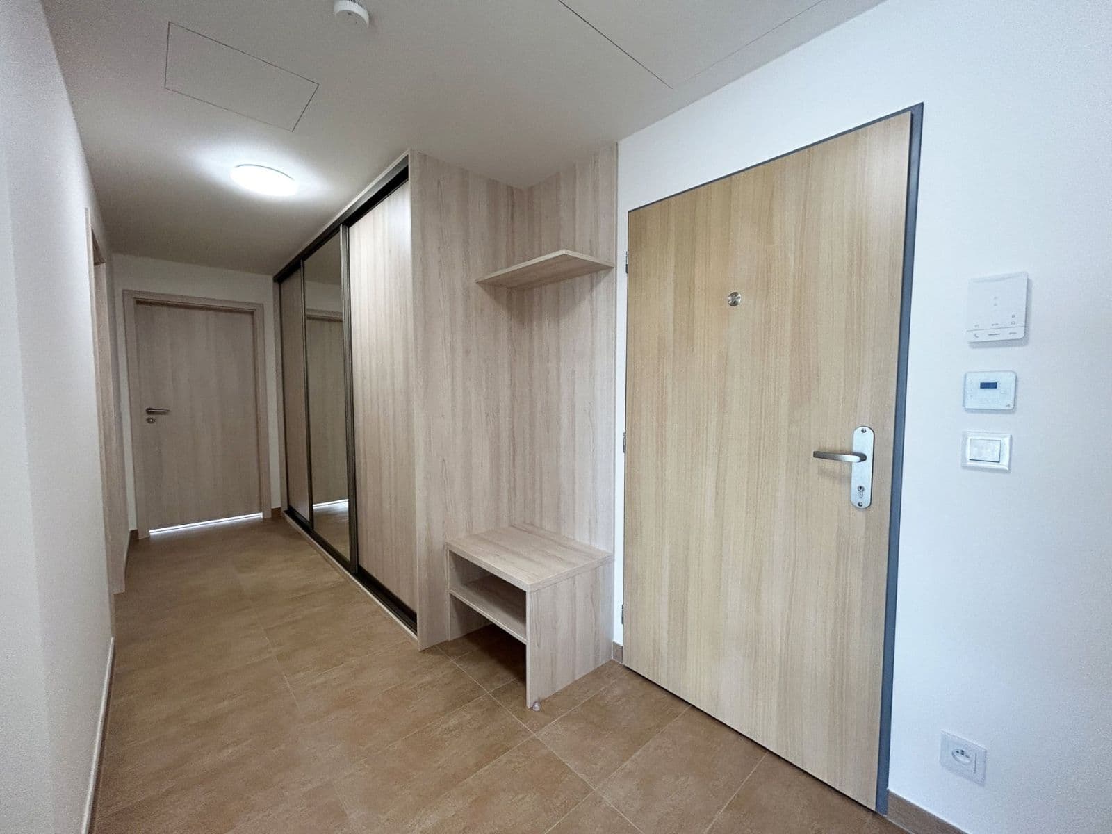 Pronájem bytu 3+kk 72 m², Strančická, Praha, Praha Pronájem bytu 3+kk 72 m², Strančická, Praha, Praha