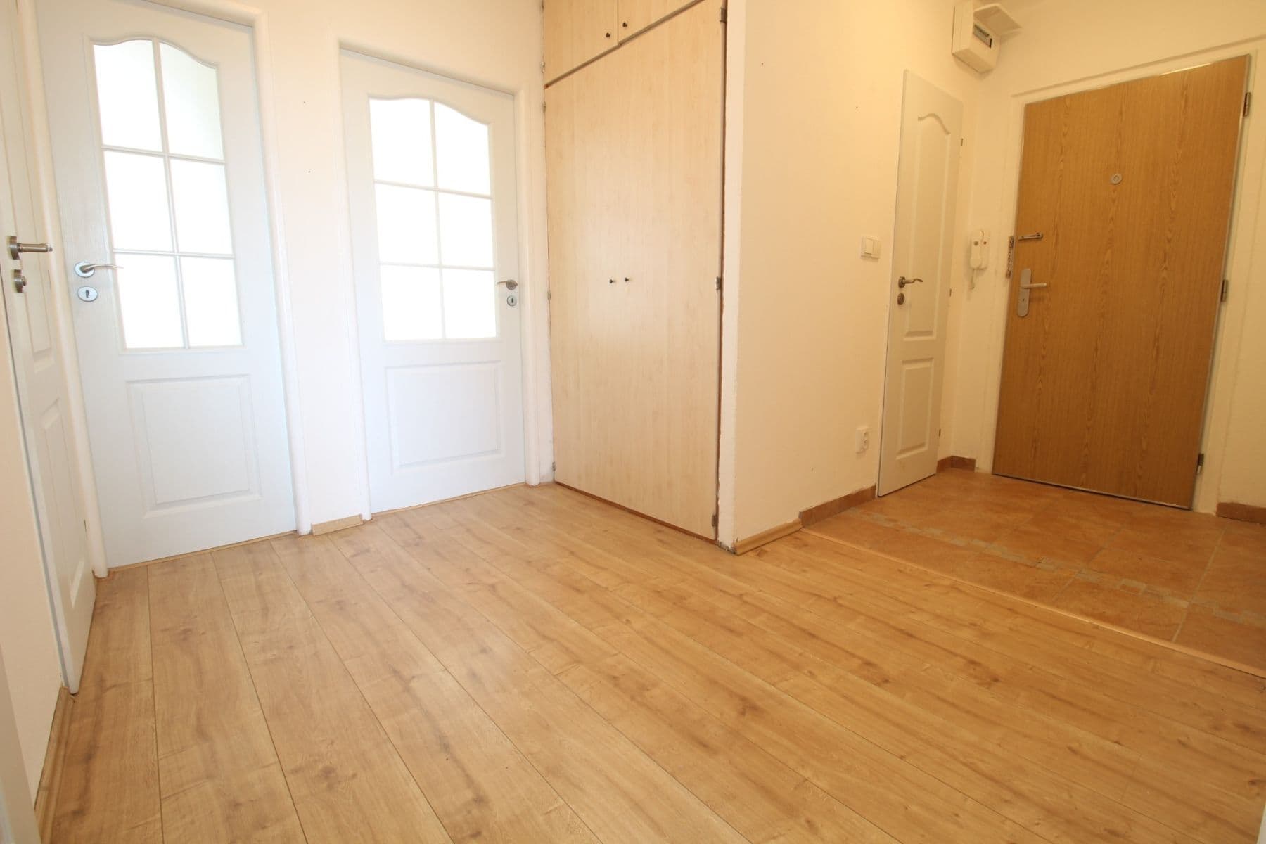 Pronájem bytu 3+kk 70 m², Radimovická, Praha, Praha Pronájem bytu 3+kk 70 m², Radimovická, Praha, Praha