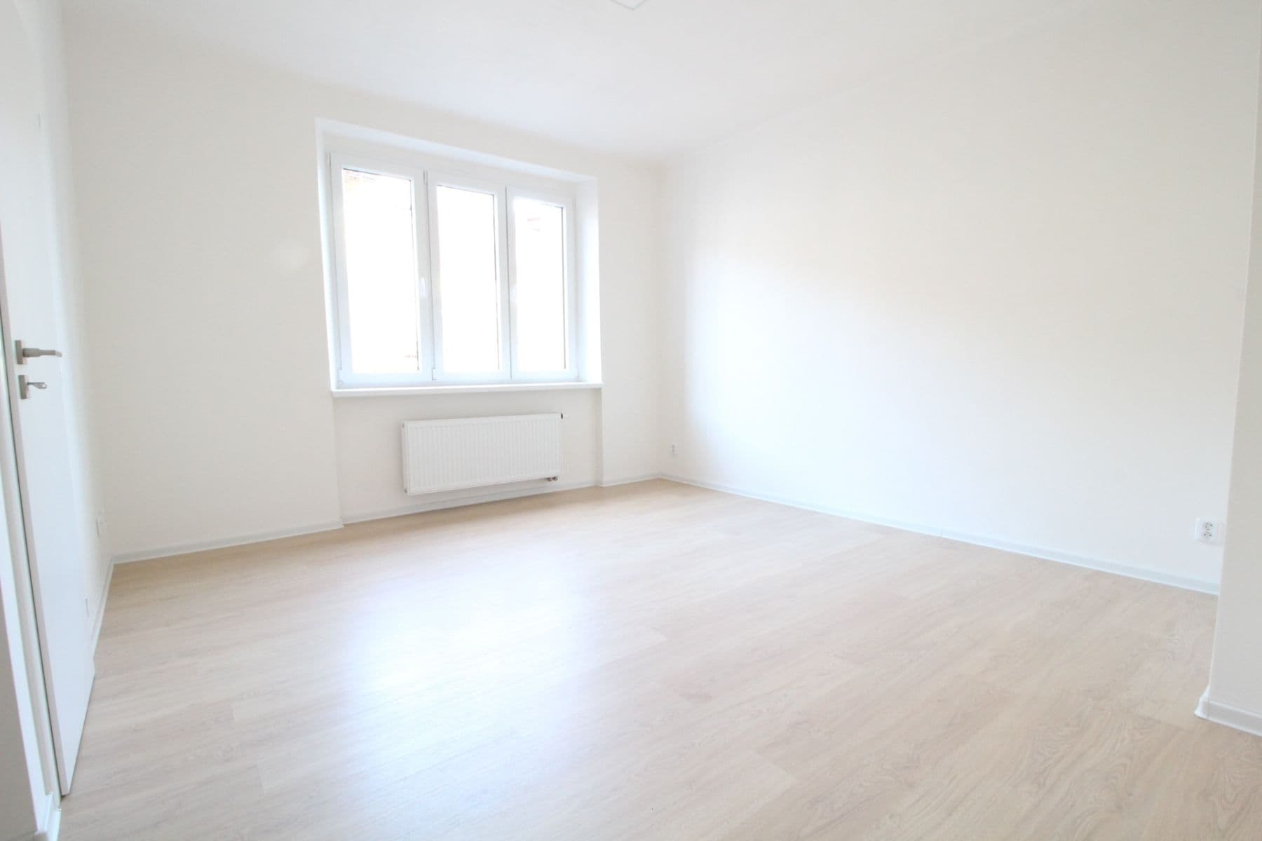 Pronájem bytu 2+kk 40 m², Koulova, Praha, Praha Pronájem bytu 2+kk 40 m², Koulova, Praha, Praha