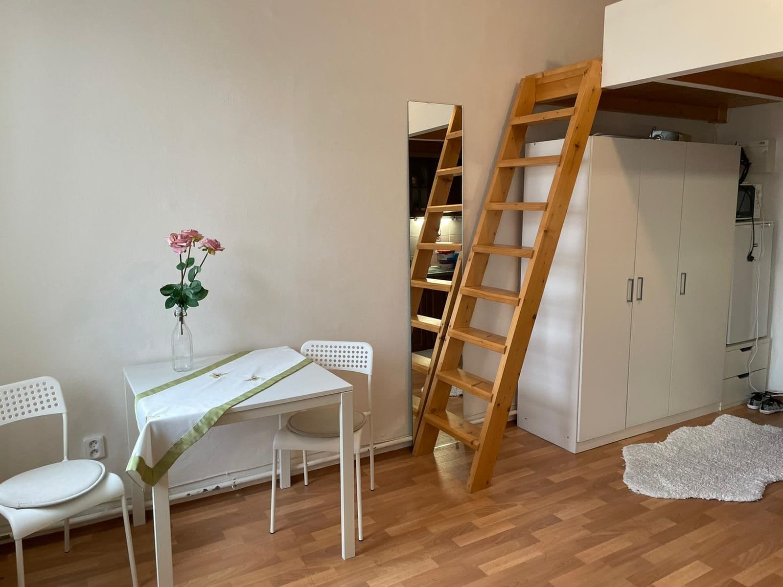 Pronájem bytu 37 m², Milíčova, Praha, Praha Pronájem bytu 37 m², Milíčova, Praha, Praha