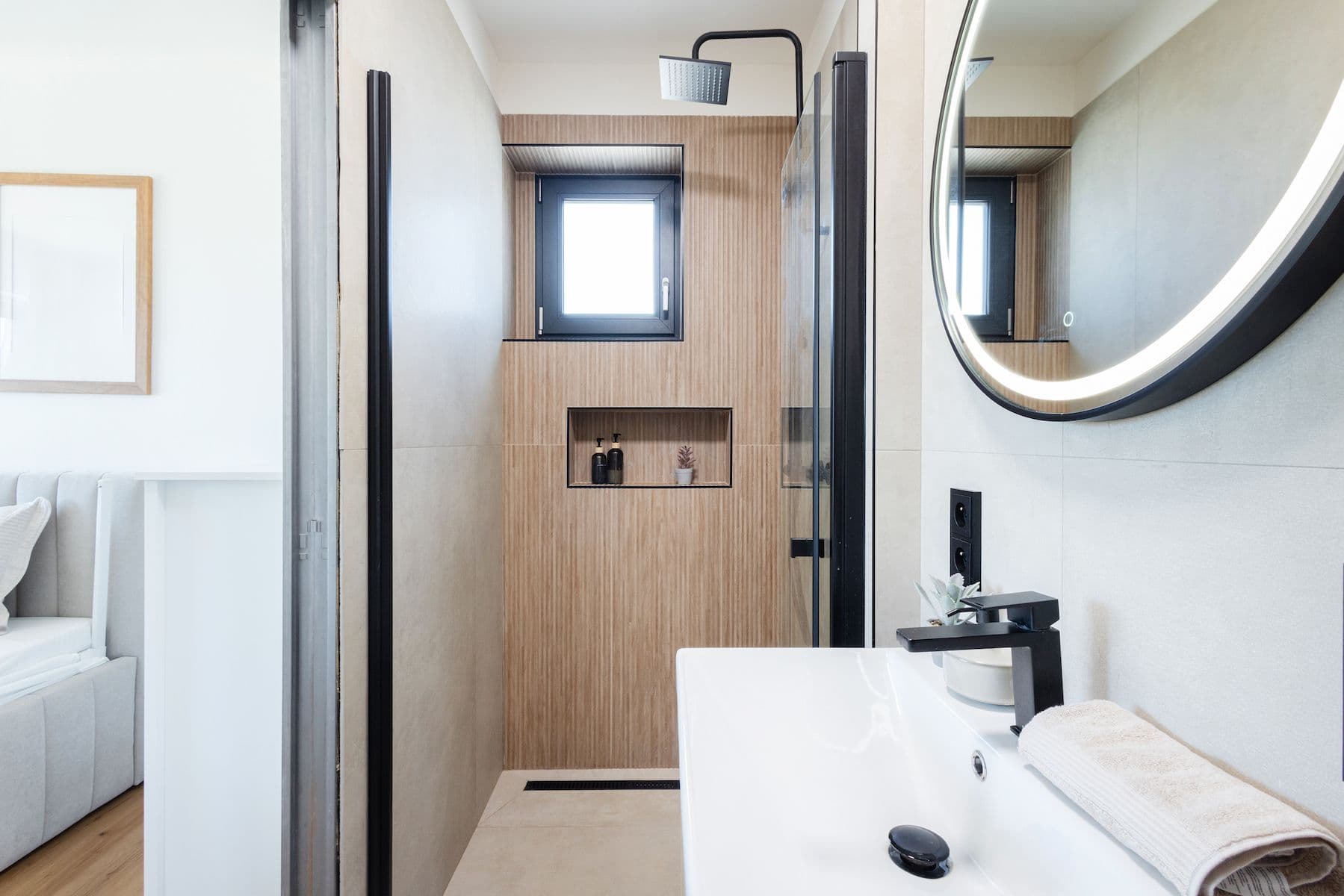 Prodej domu 144 m², pozemek 483 m², Bavoryně, Středočeský kraj Prodej domu 144 m², pozemek 483 m², Bavoryně, Středočeský kraj