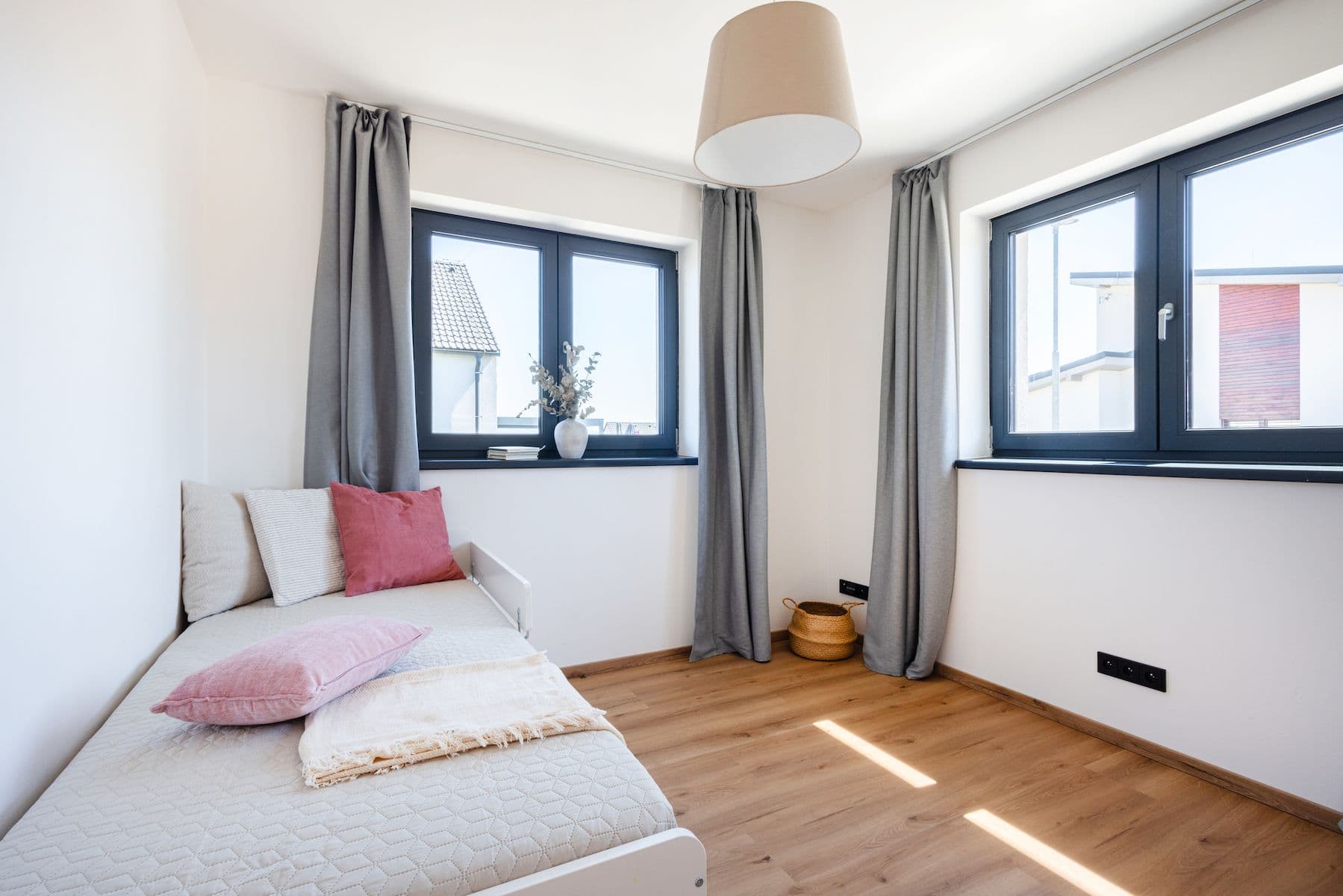 Prodej domu 144 m², pozemek 483 m², Bavoryně, Středočeský kraj Prodej domu 144 m², pozemek 483 m², Bavoryně, Středočeský kraj
