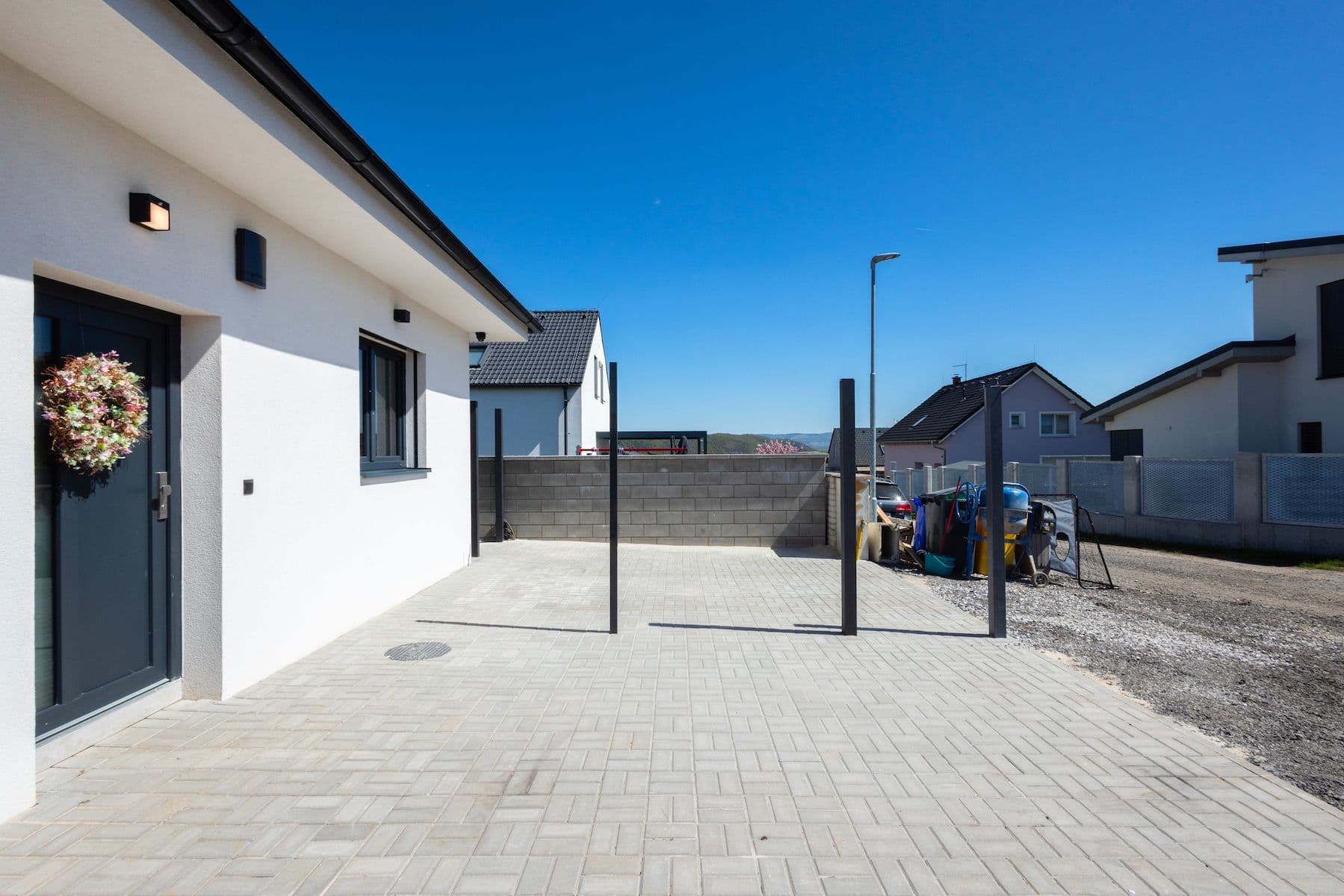 Prodej domu 144 m², pozemek 483 m², Bavoryně, Středočeský kraj Prodej domu 144 m², pozemek 483 m², Bavoryně, Středočeský kraj