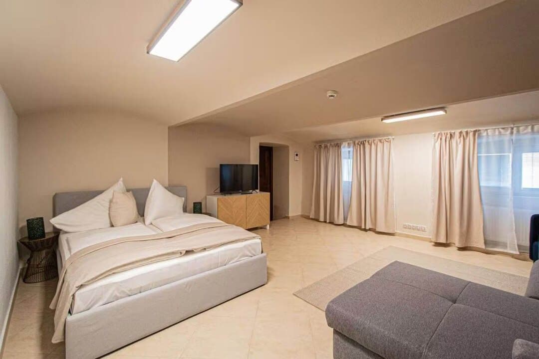 Prodej bytu 224 m², Hálkova, Praha, Praha Prodej bytu 224 m², Hálkova, Praha, Praha