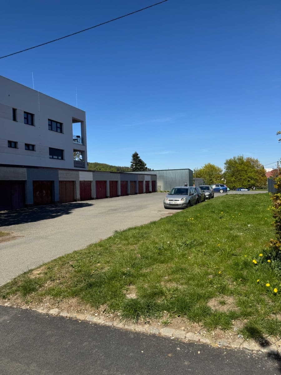 Pronájem bytu 1+kk 42 m², Hřbitovní, Plzeň, Plzeňský kraj Pronájem bytu 1+kk 42 m², Hřbitovní, Plzeň, Plzeňský kraj