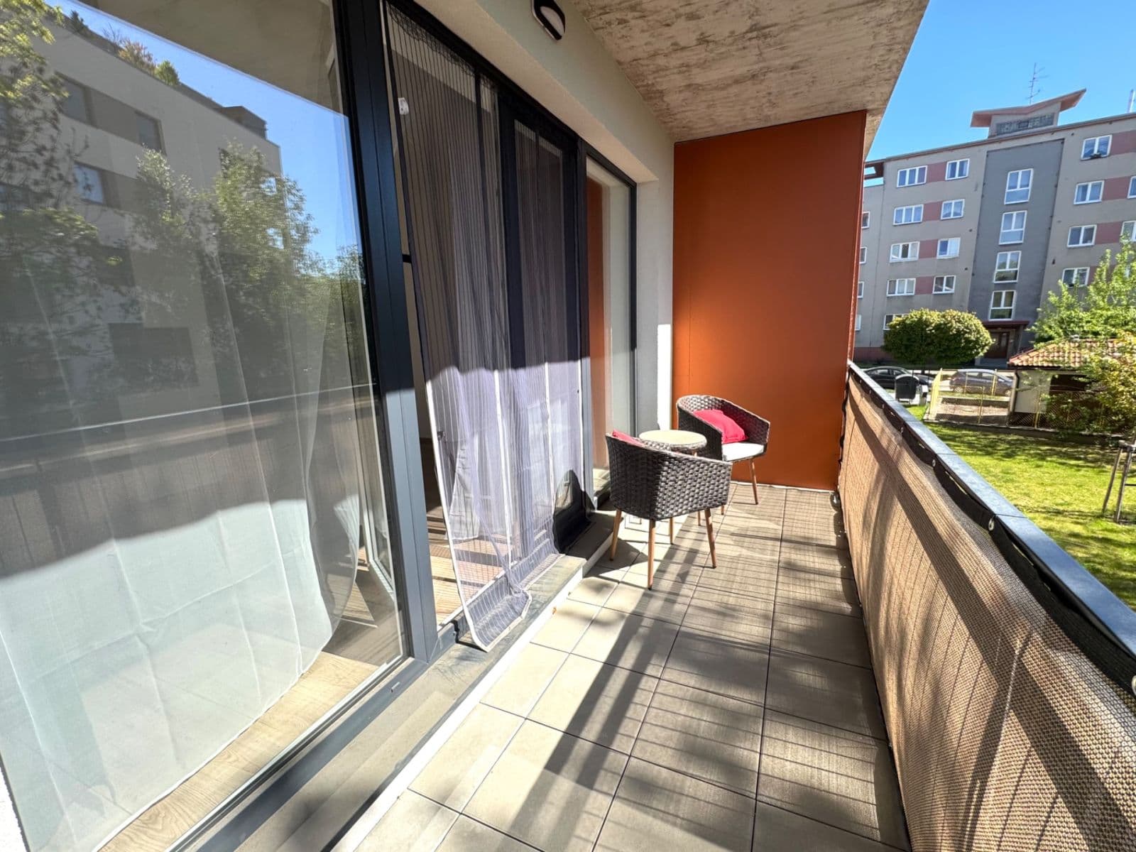 Pronájem bytu 1+kk 42 m², Hřbitovní, Plzeň, Plzeňský kraj Pronájem bytu 1+kk 42 m², Hřbitovní, Plzeň, Plzeňský kraj