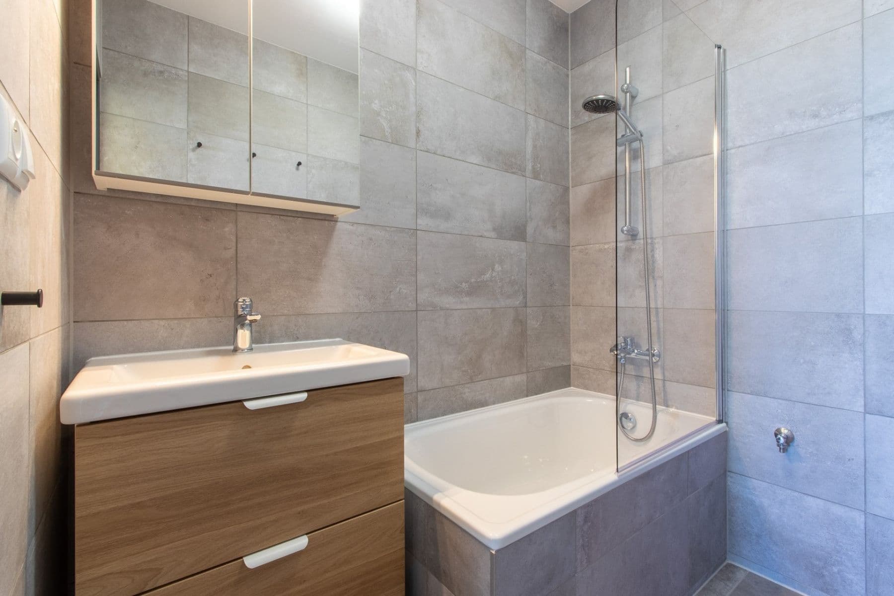 Pronájem bytu 3+1 70 m², Jablonecká, Praha, Praha Pronájem bytu 3+1 70 m², Jablonecká, Praha, Praha