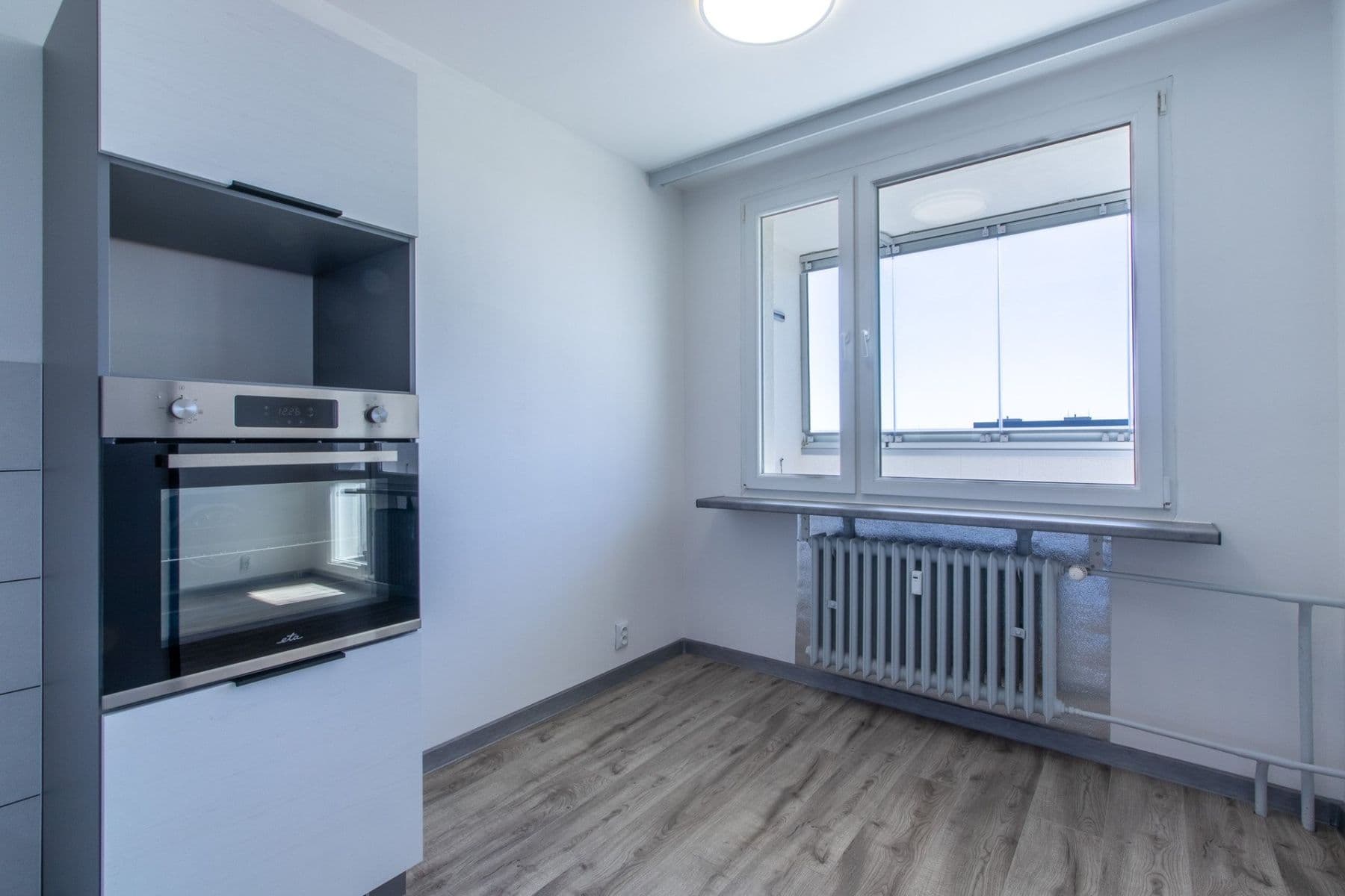 Pronájem bytu 3+1 70 m², Jablonecká, Praha, Praha Pronájem bytu 3+1 70 m², Jablonecká, Praha, Praha