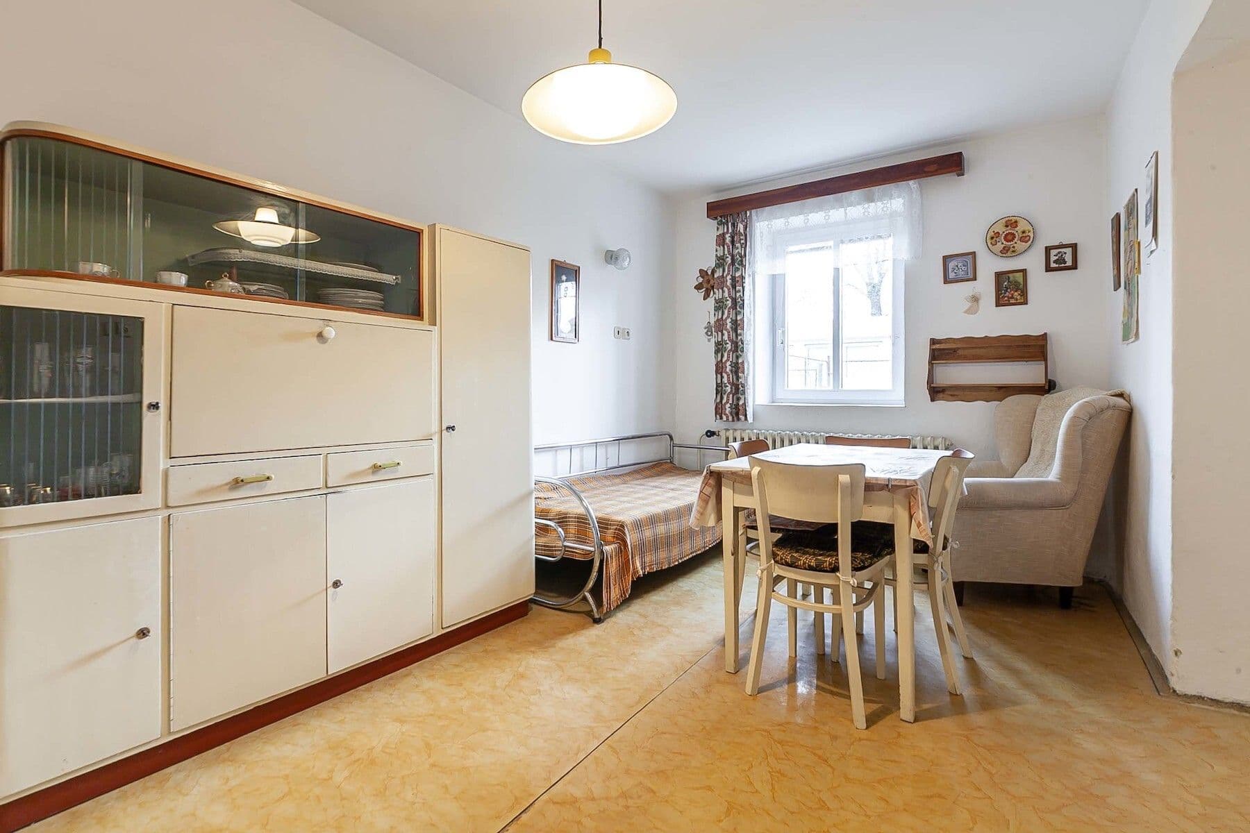Prodej domu 76 m², pozemek 182 m², Nazaret, Čáslav, Středočeský kraj Prodej domu 76 m², pozemek 182 m², Nazaret, Čáslav, Středočeský kraj