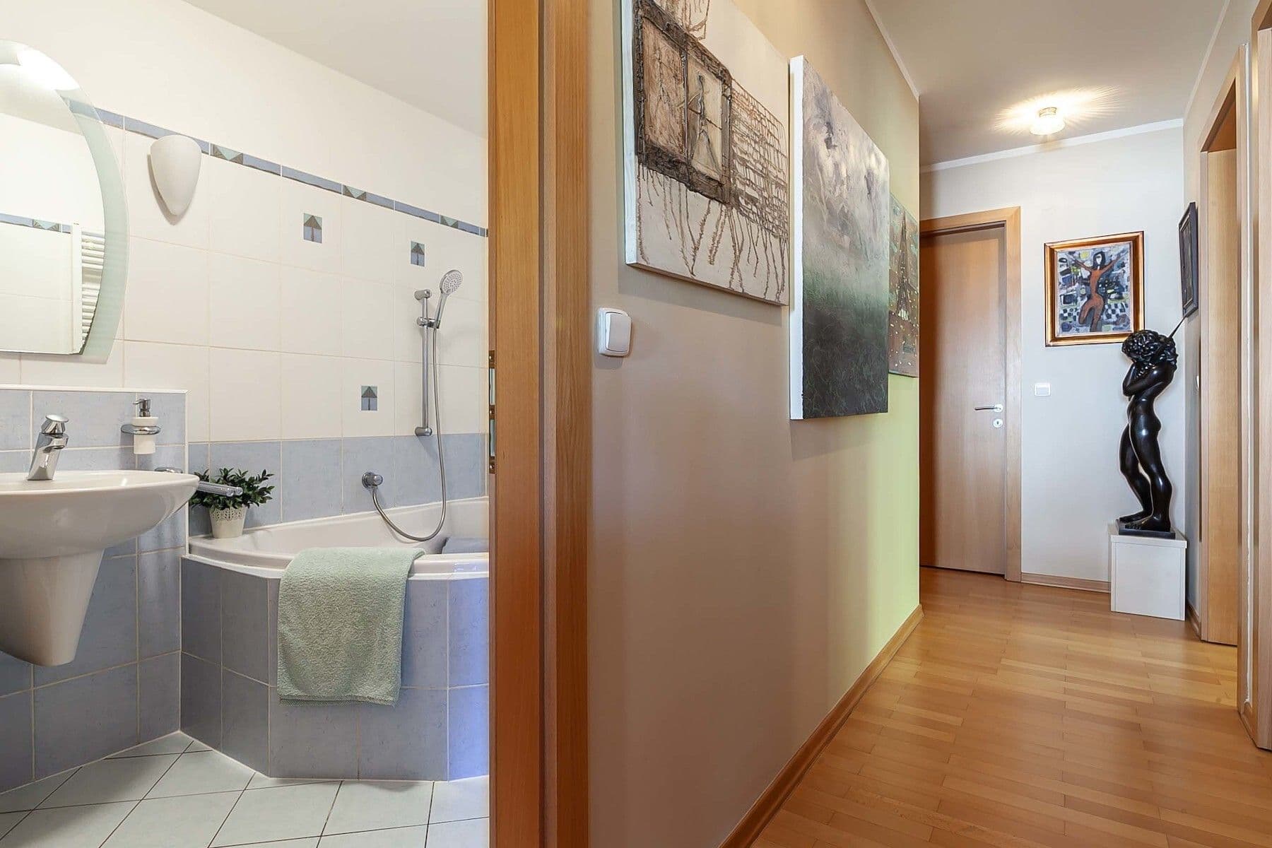 Prodej bytu 3+kk 101 m², Brabcova, Praha, Praha Prodej bytu 3+kk 101 m², Brabcova, Praha, Praha