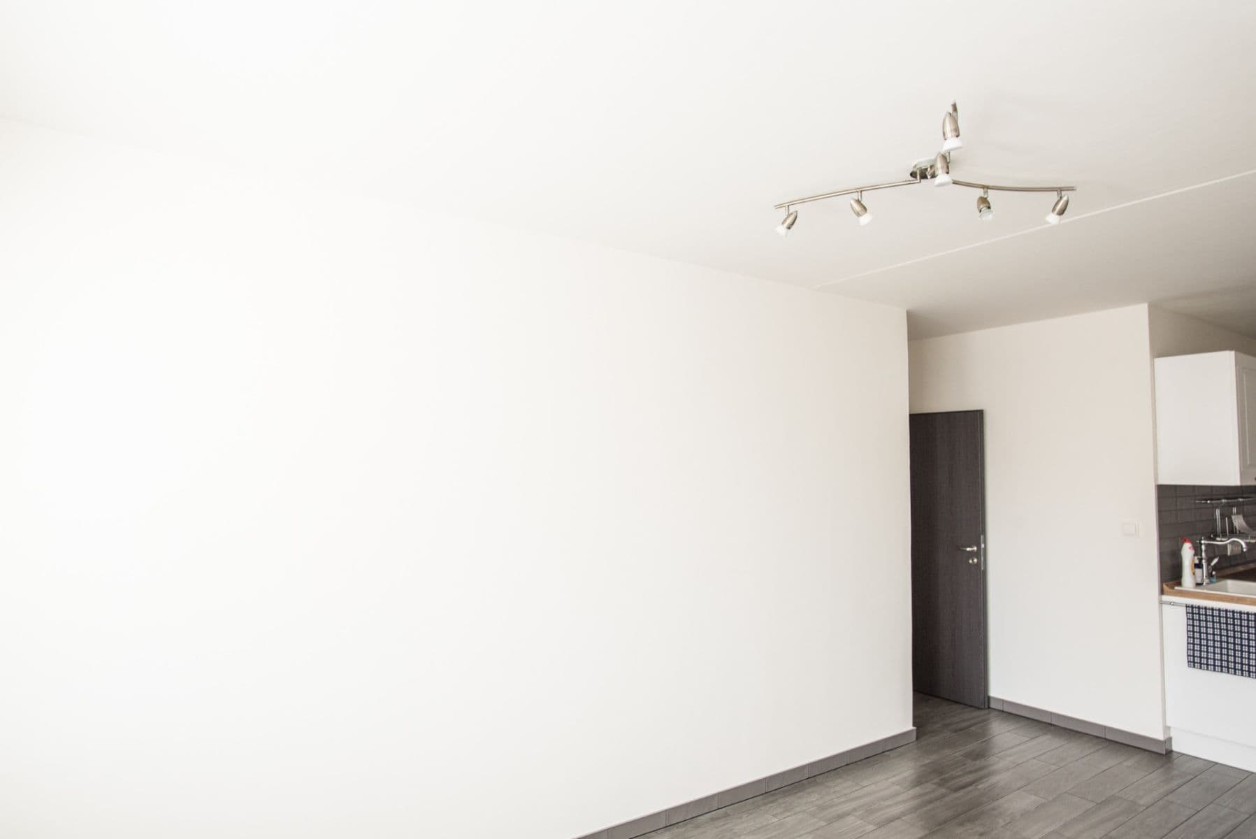 Pronájem bytu 2+kk 44 m², Uherská, Praha, Praha Pronájem bytu 2+kk 44 m², Uherská, Praha, Praha