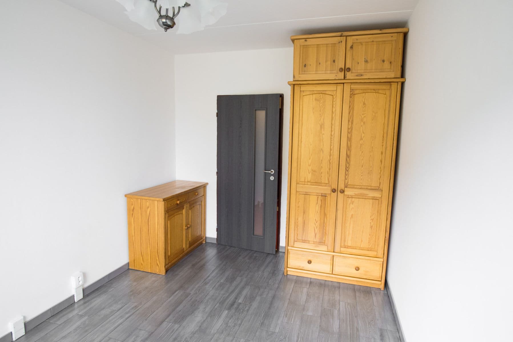 Pronájem bytu 2+kk 44 m², Uherská, Praha, Praha Pronájem bytu 2+kk 44 m², Uherská, Praha, Praha